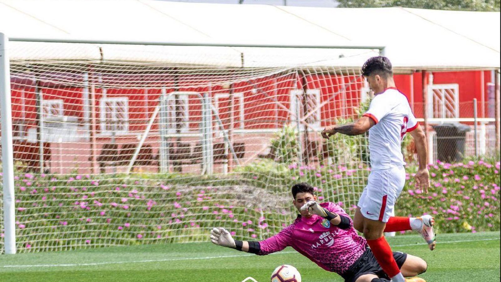 Talaverón es la principal referencia ofensiva del tercer equipo hispalense.