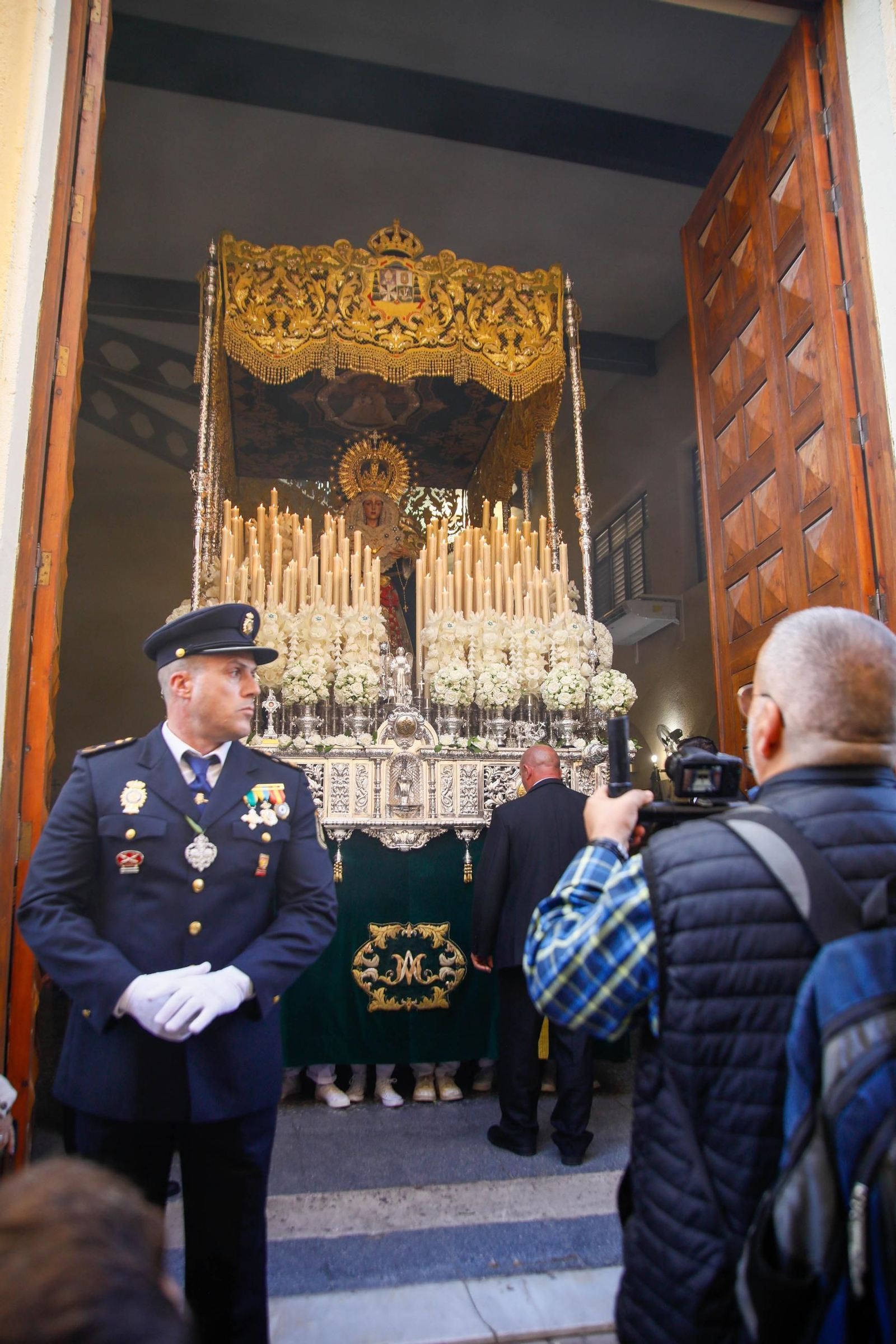 Macarena en la Semana Santa de Almería