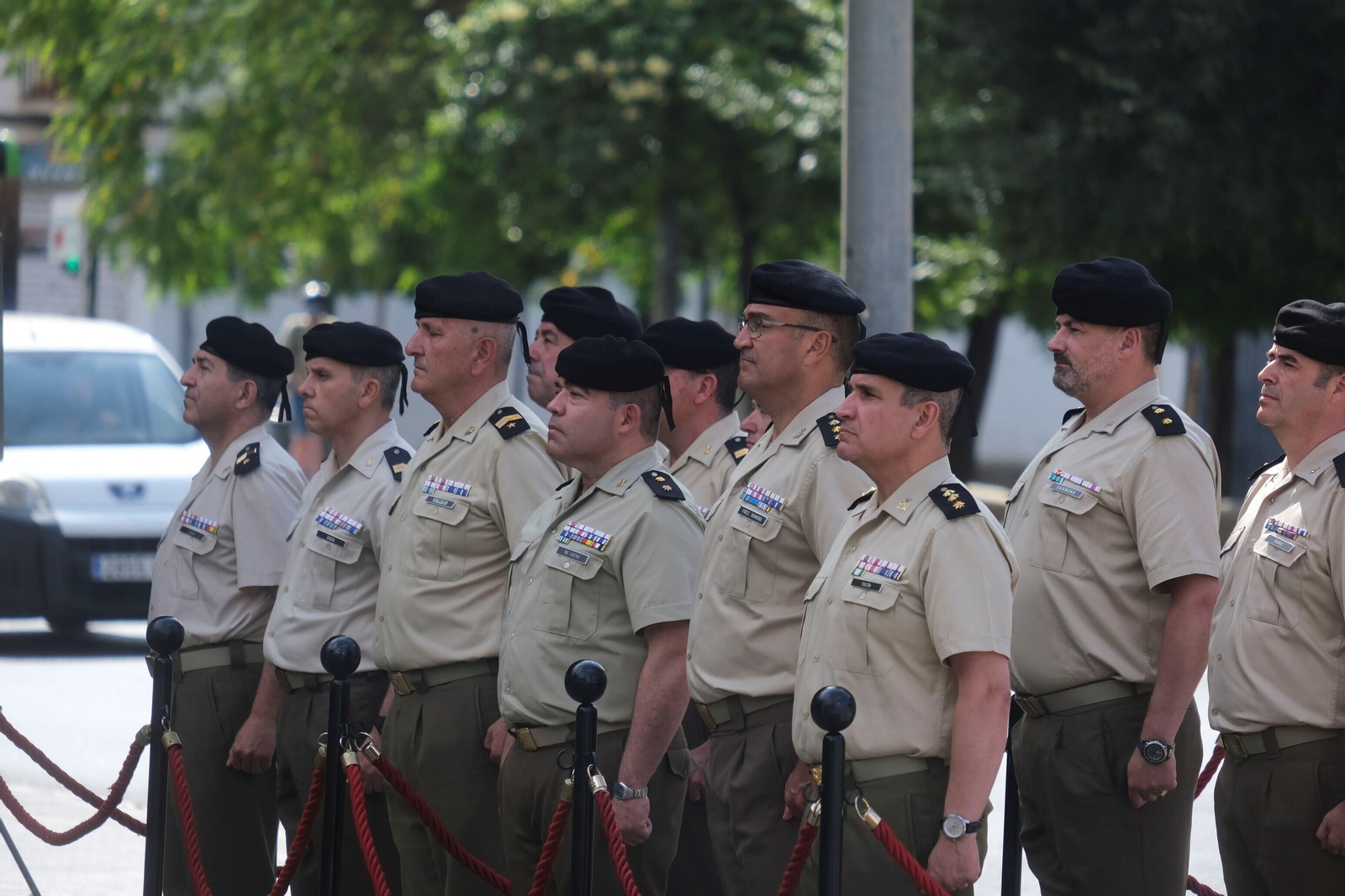 El homenaje de la Brigada de Córdoba al teniente Rafael Carbonell, en imágenes