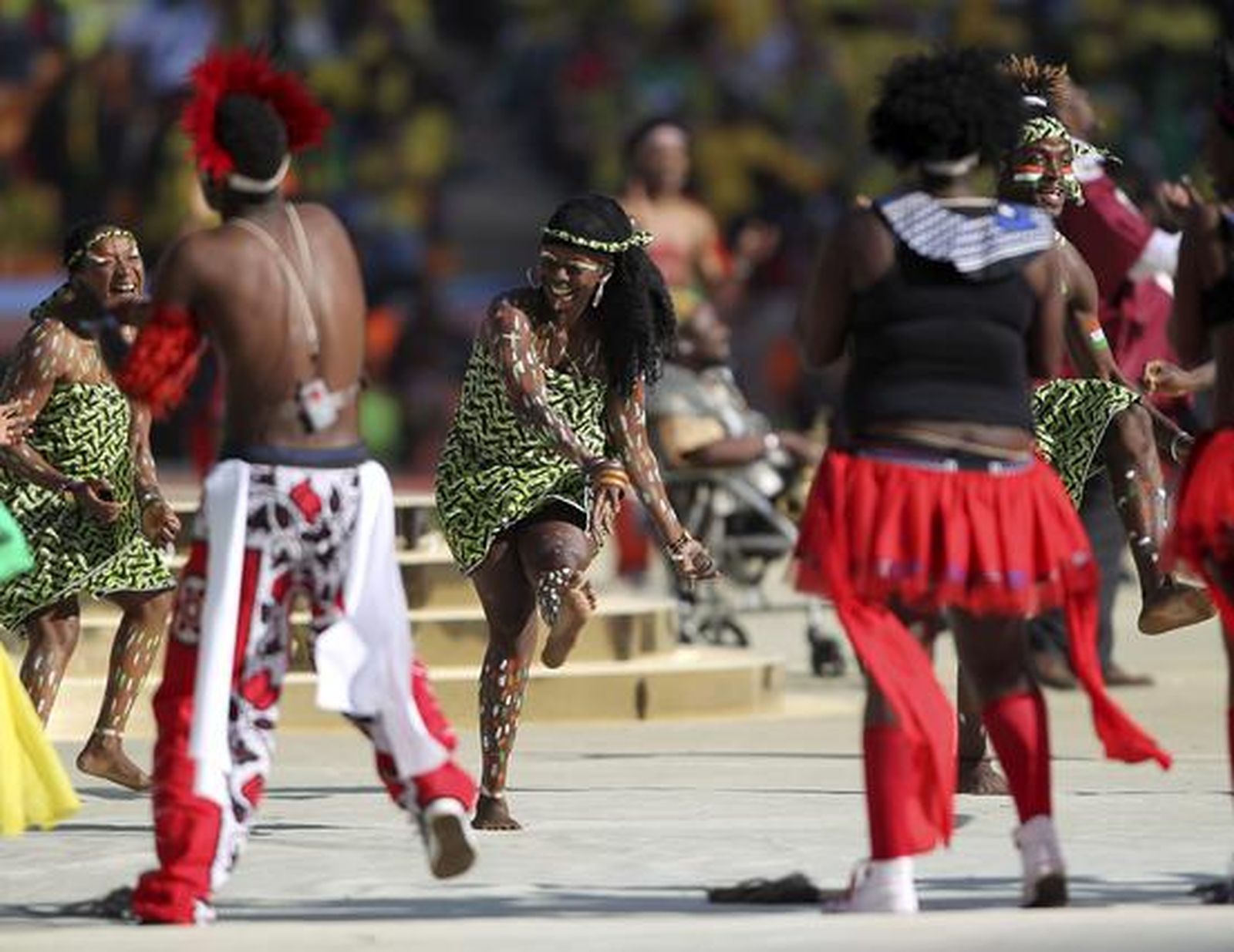 Una fiesta de música y color abre oficialmente el Mundial de Sudáfrica 2010.

Foto: Efe