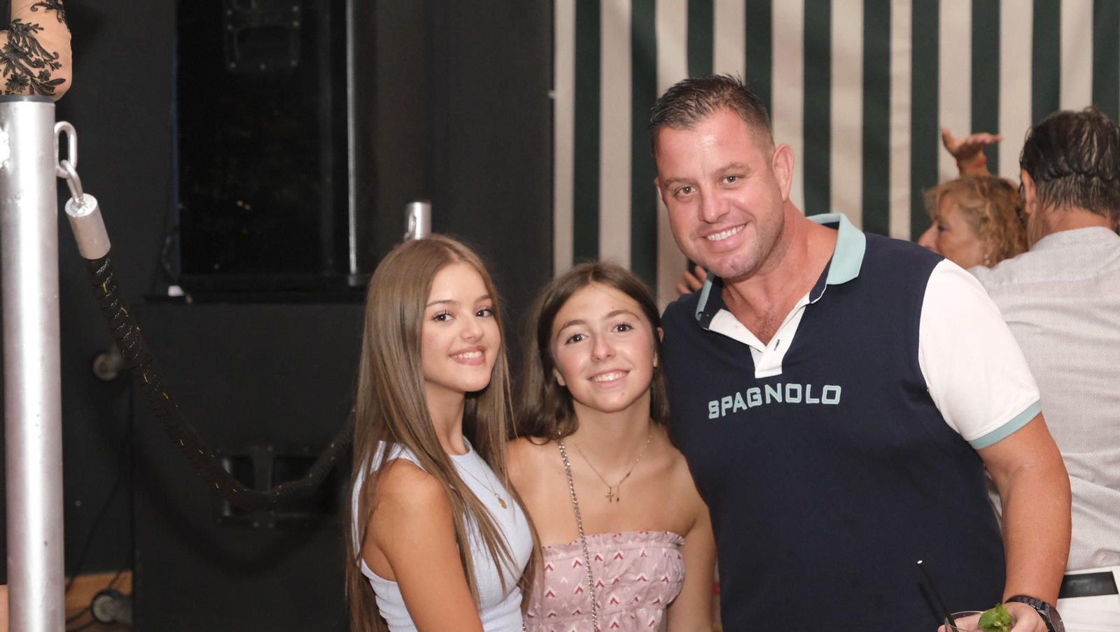 Los almerienses disfrutan del lunes en la Feria del Mediodía