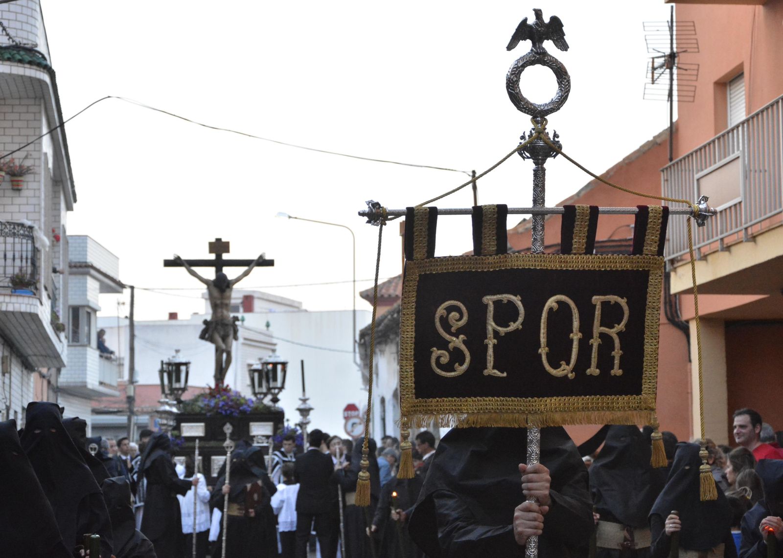 Imágenes del Lunes Santo en la comarca