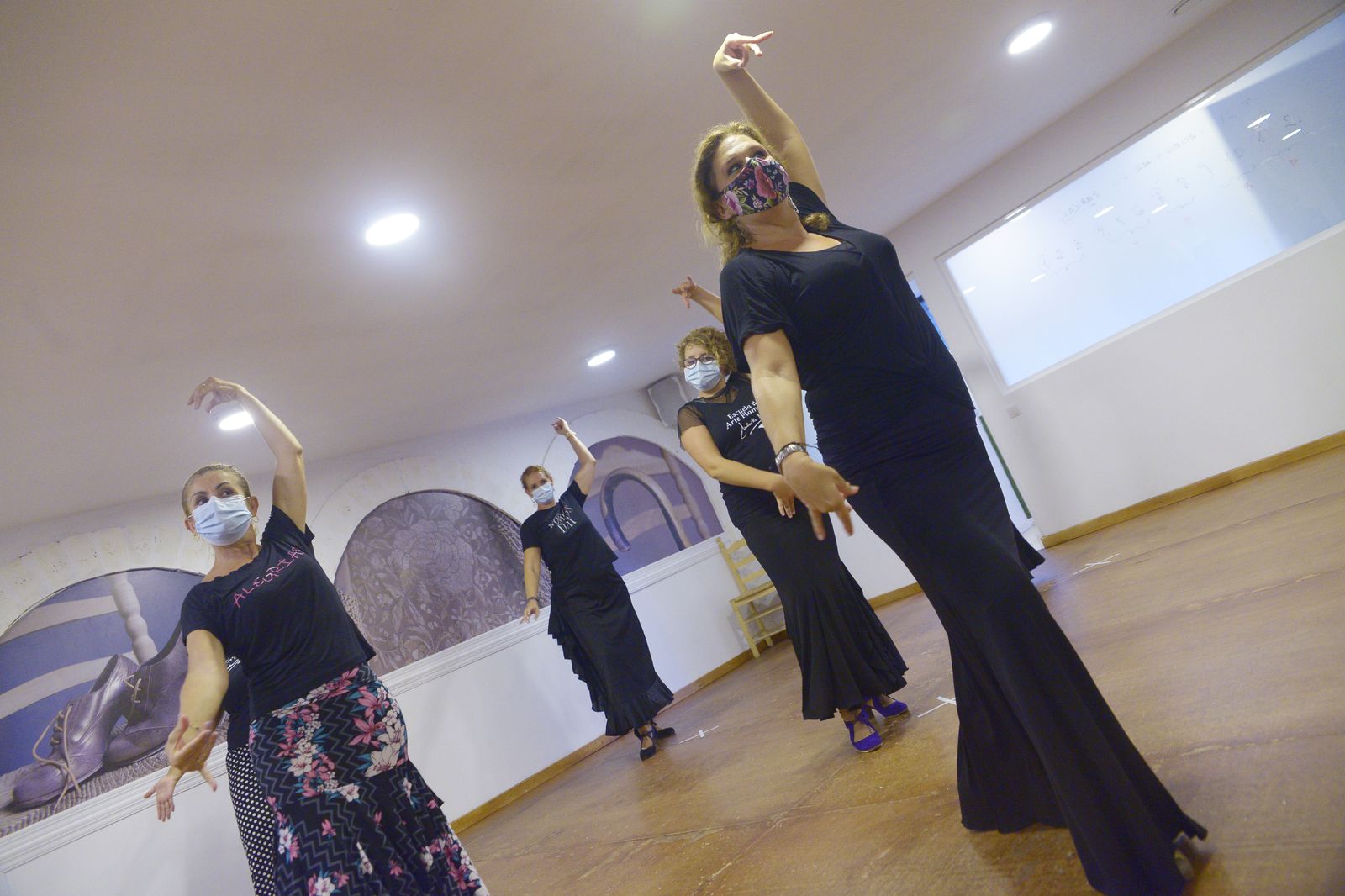 Fotos  de la academia de flamenco de Monika Bellido