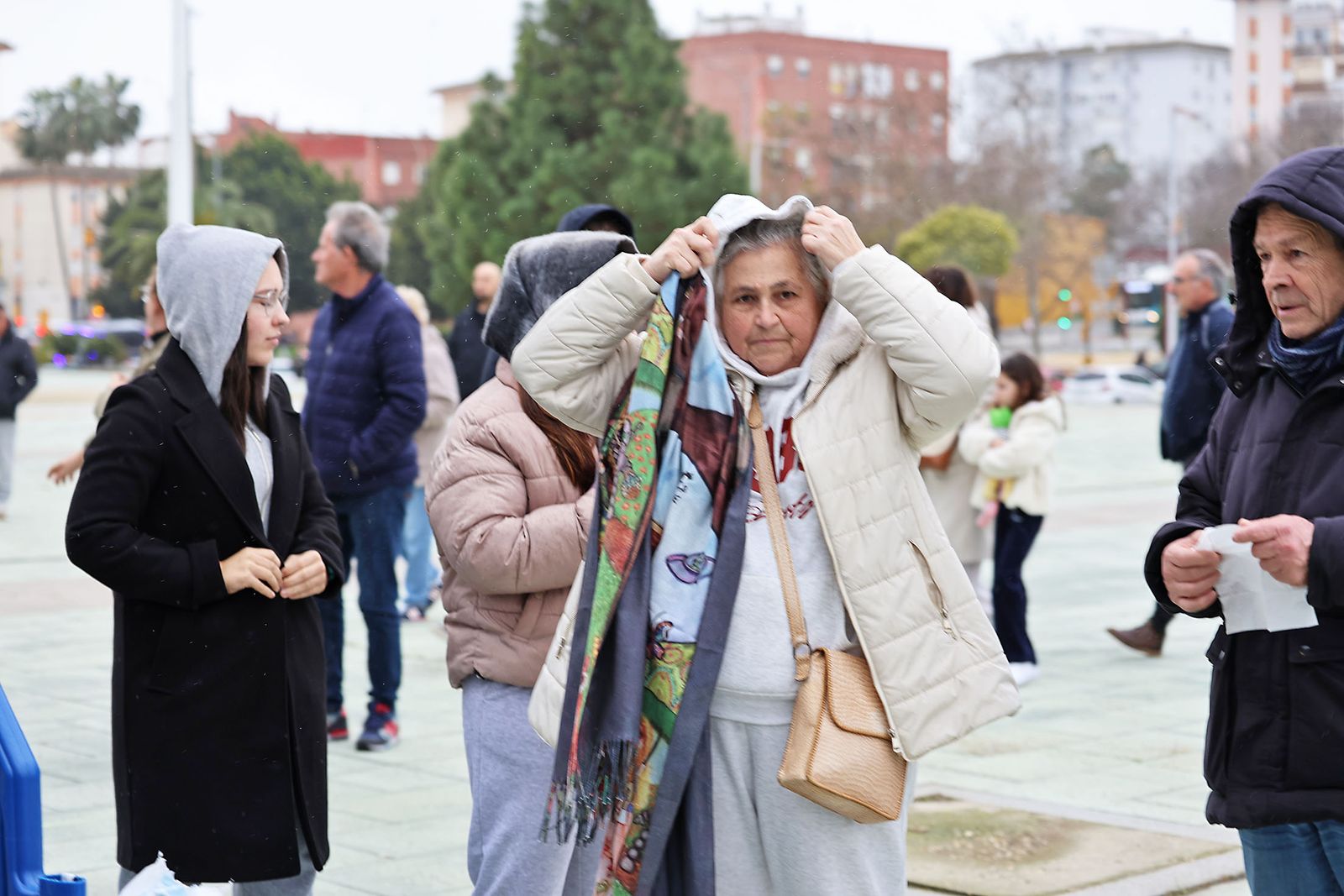 Fotografías del ambiente previo a la Misa funeral por las víctimas del accidente ferroviario