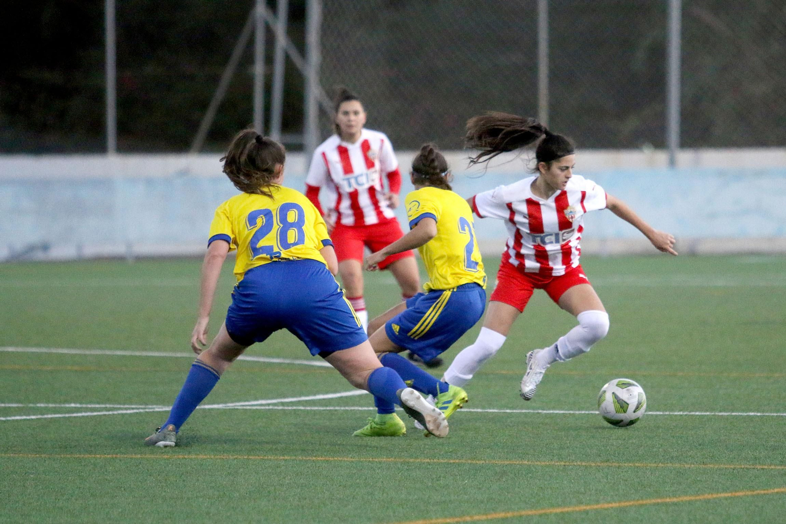 Las rojiblancas debían jugar este sábado ante el Cádiz.
