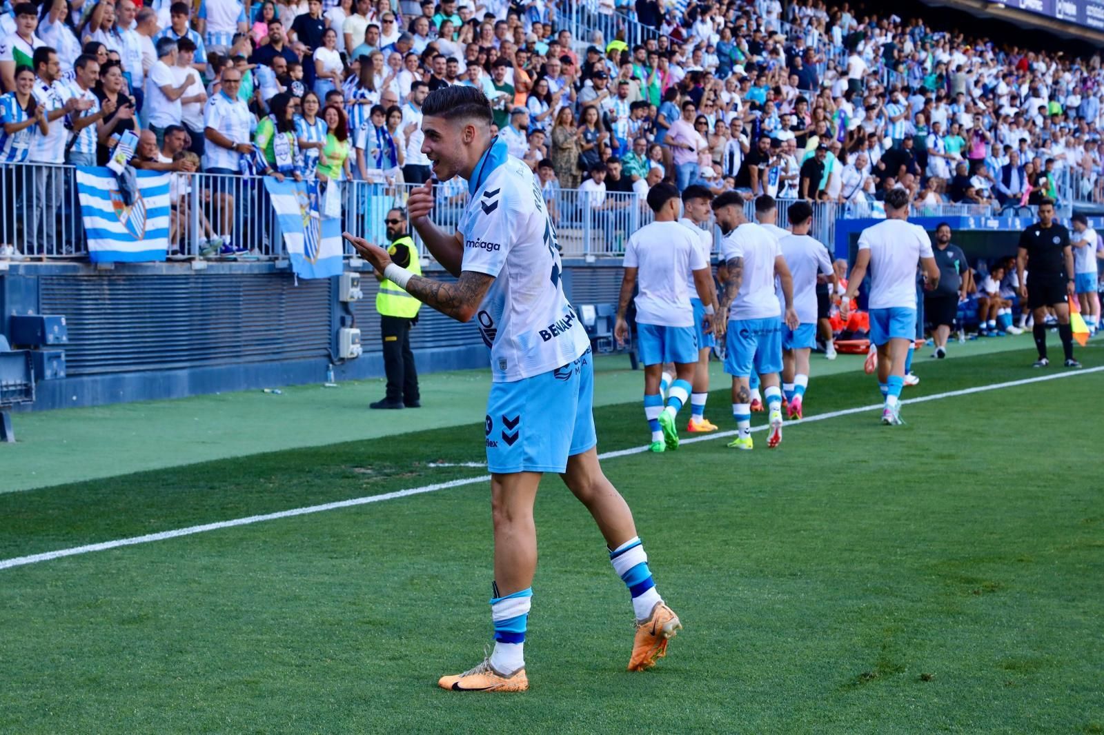 El Málaga CF - Antequera, en fotos