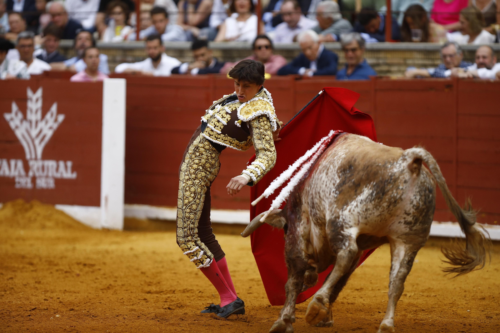 La corrida de Talavante, Roca Rey y Lagartijo, en Córdoba, en imágenes
