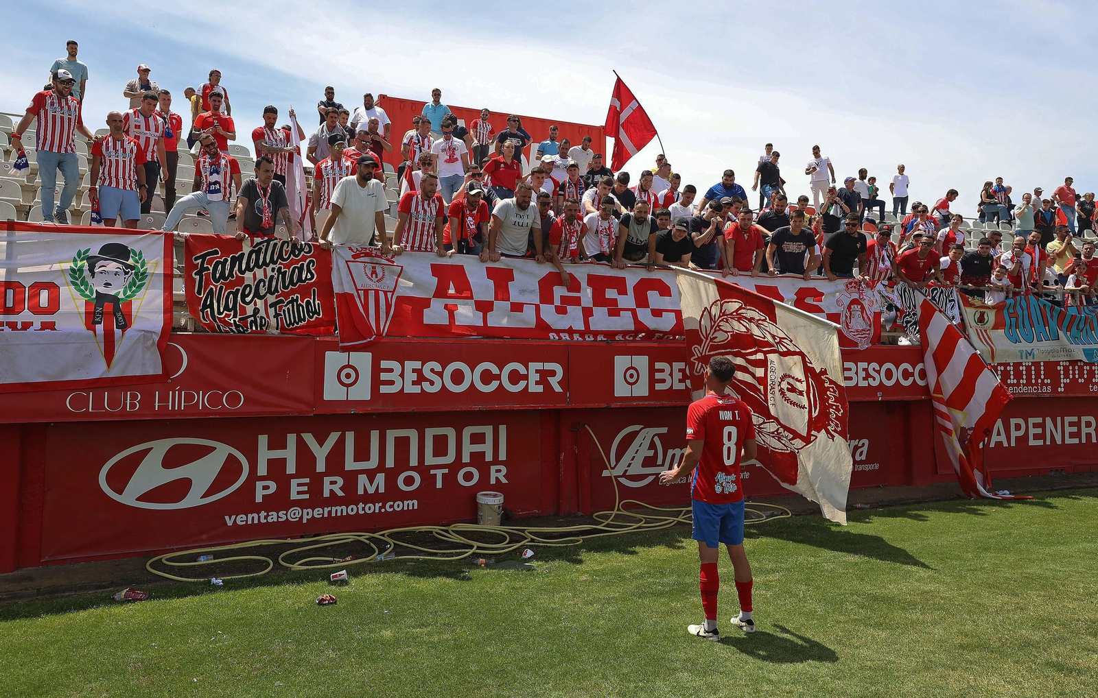 Las  mejores fotos del Algeciras - Atlético Baleares de Primera RFEF