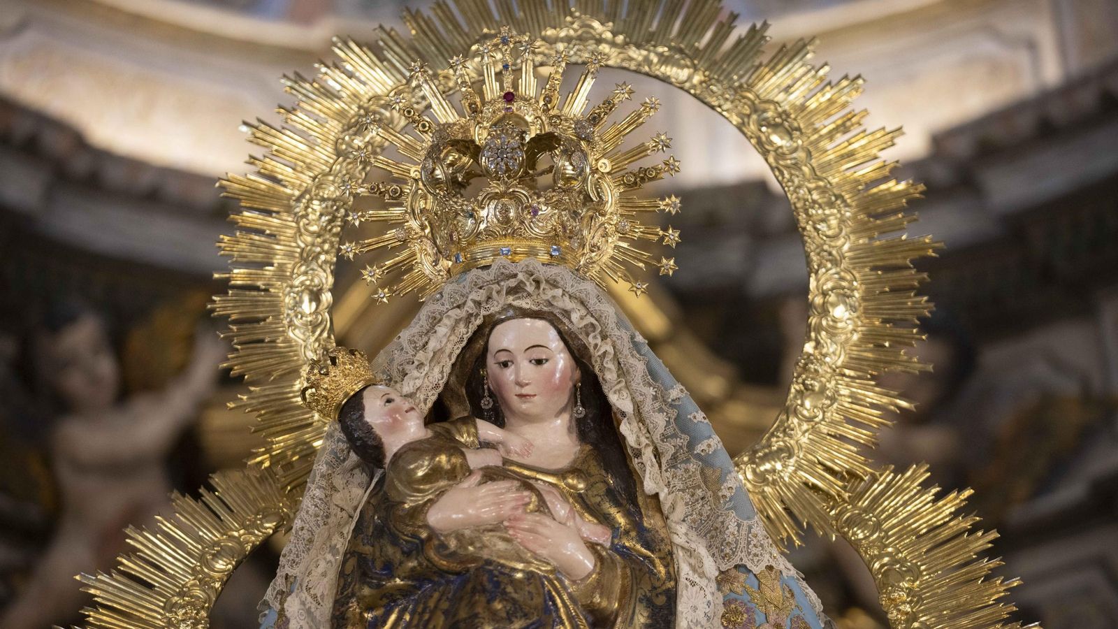 Rostro de Ntra. Sra. de los Remedios Coronada