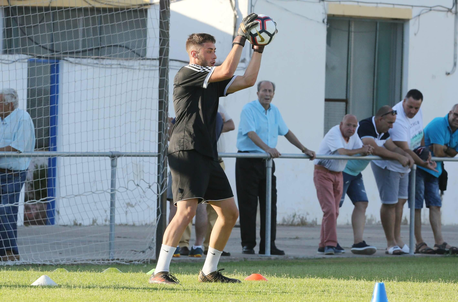 Imágenes del primer entrenamiento del Jerez Industrial en La Juventud