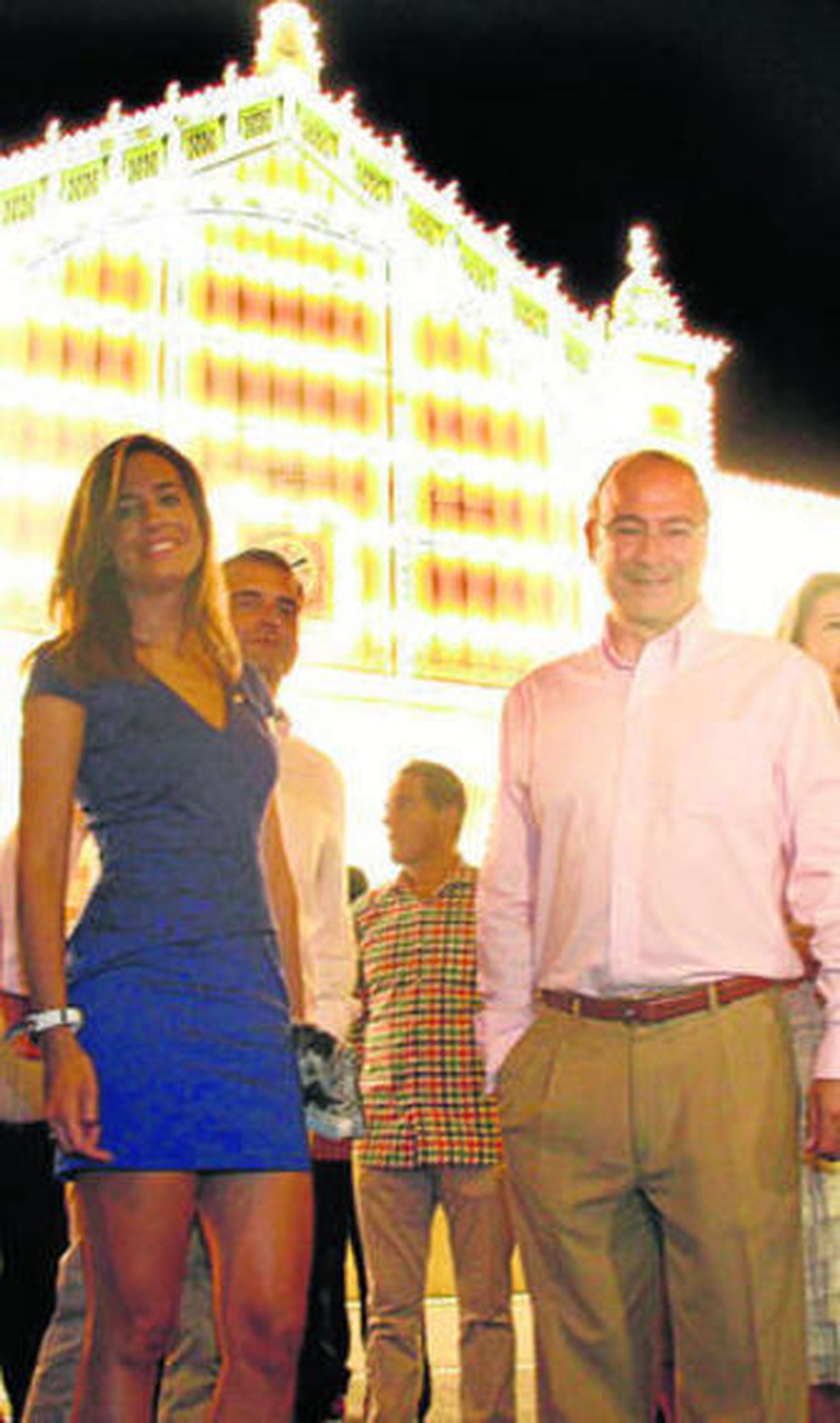 El Alcalde de Almería e Isabel Jiménez en la inauguración de 2012.