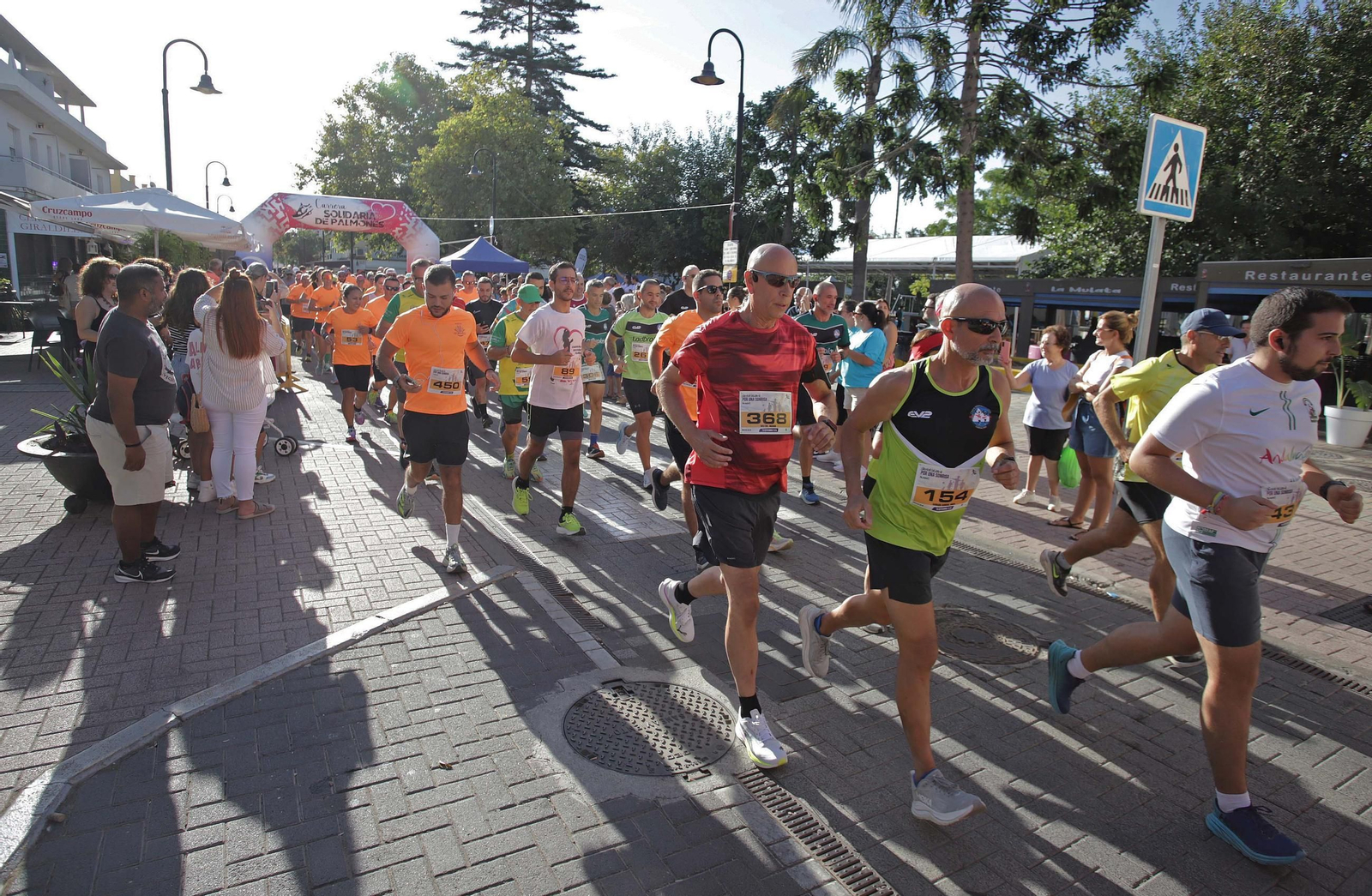 Búscate en las fotos de la VII carrera solidaria Por una Sonrisa en Palmones
