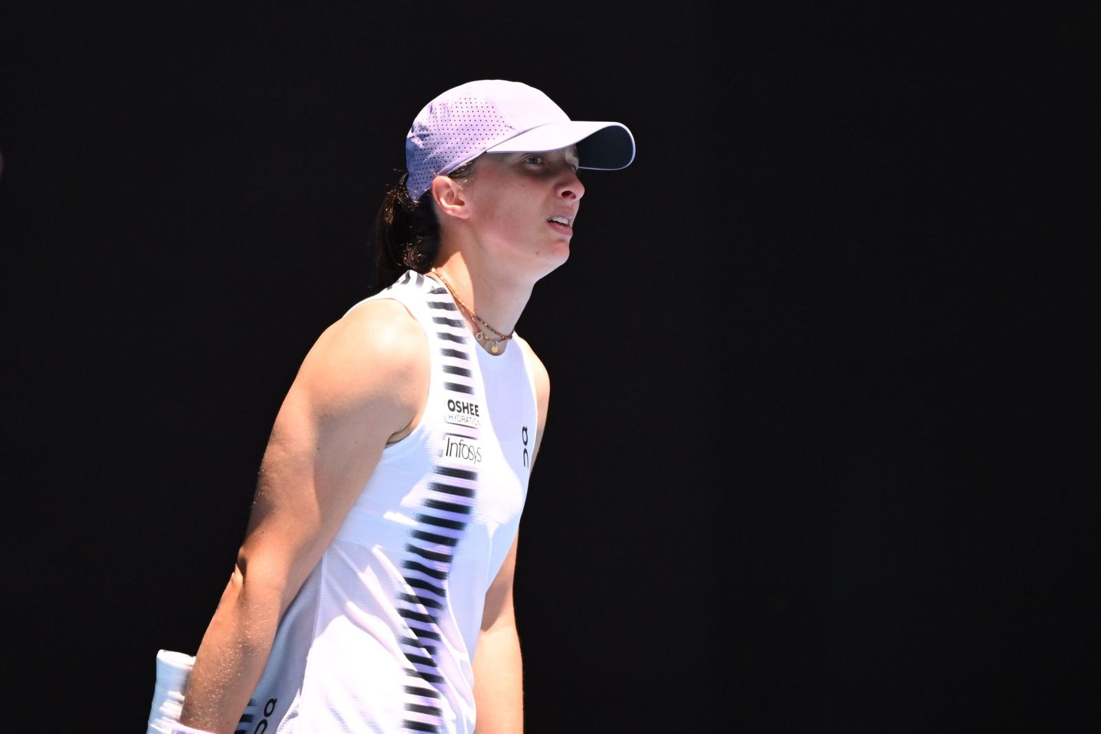 Las fotos de la retirada de Musetti ante Djokovic y del resto de cuartos de final