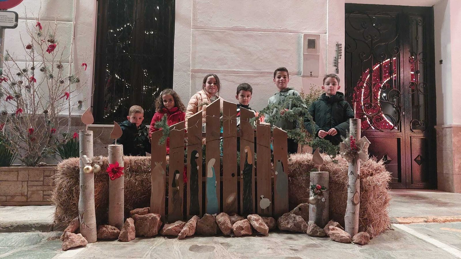 En Bacares, una decoración sostenible y artesanal, elaborada por vecinos del municipio