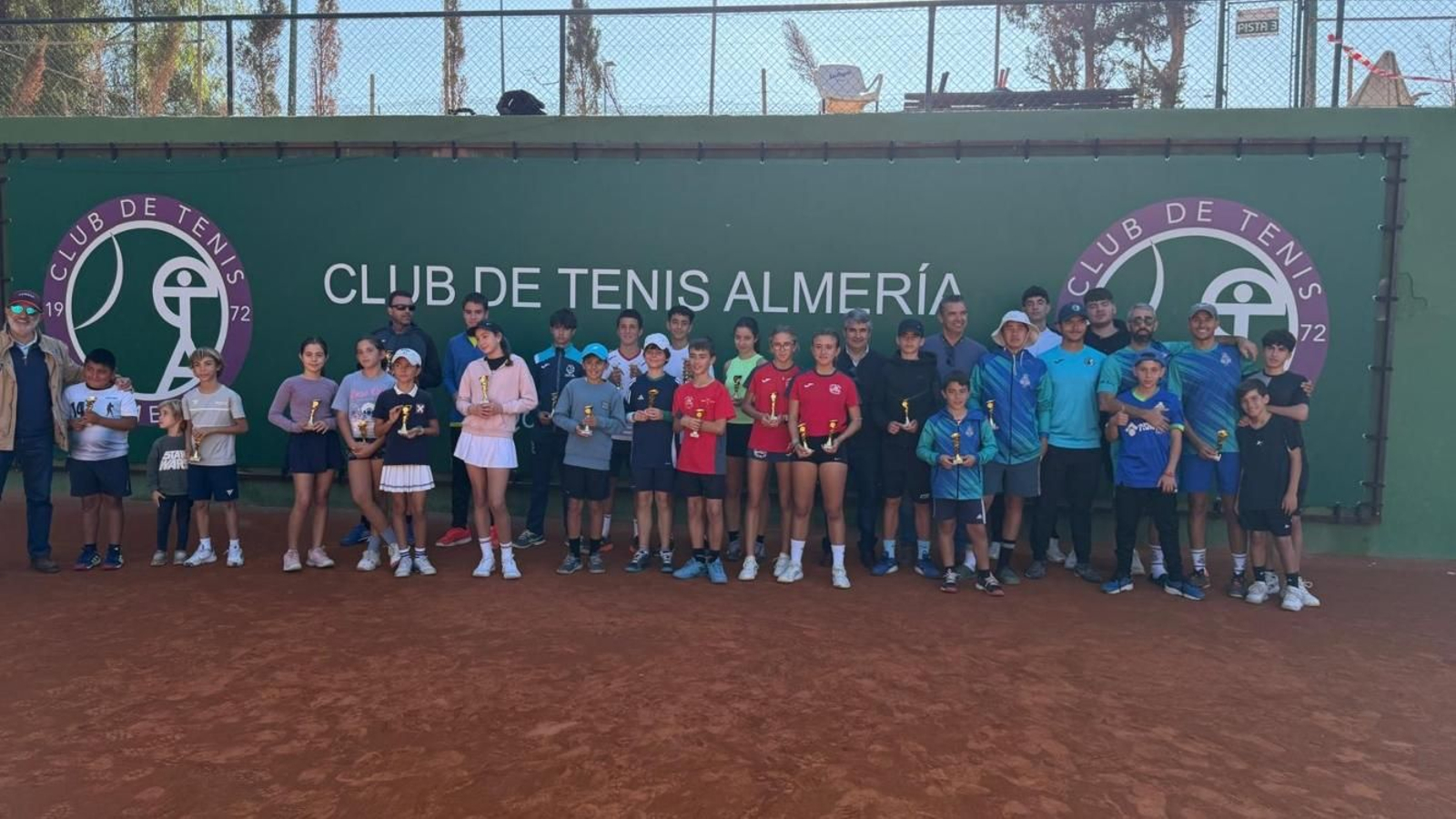 Récord de participación con más doscientos partidos en el XX Memorial Pepe Gázquez Megasa Suministros Agrícolas.