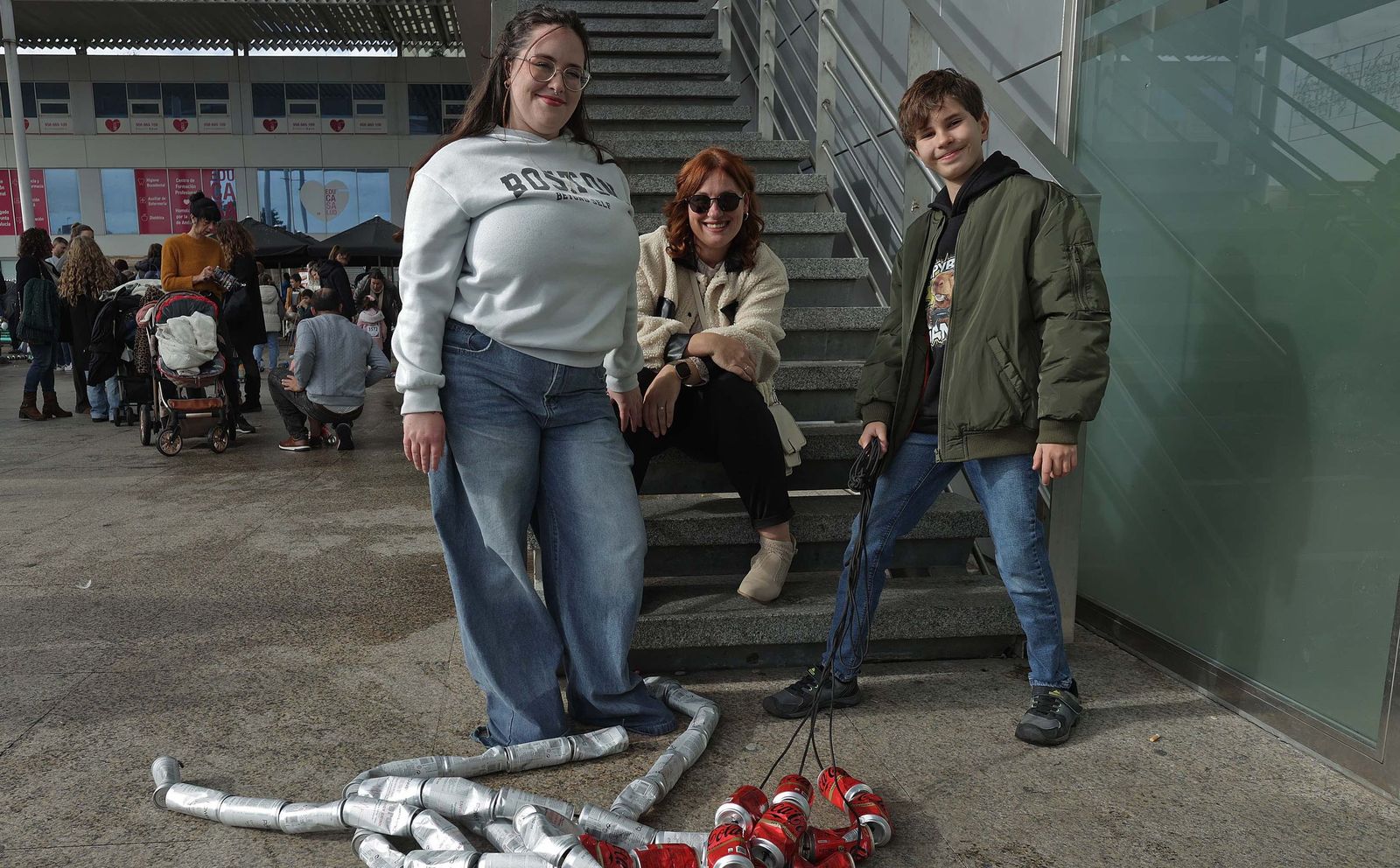 Búscate en el multitudinario arrastre de latas 2026 en Algeciras