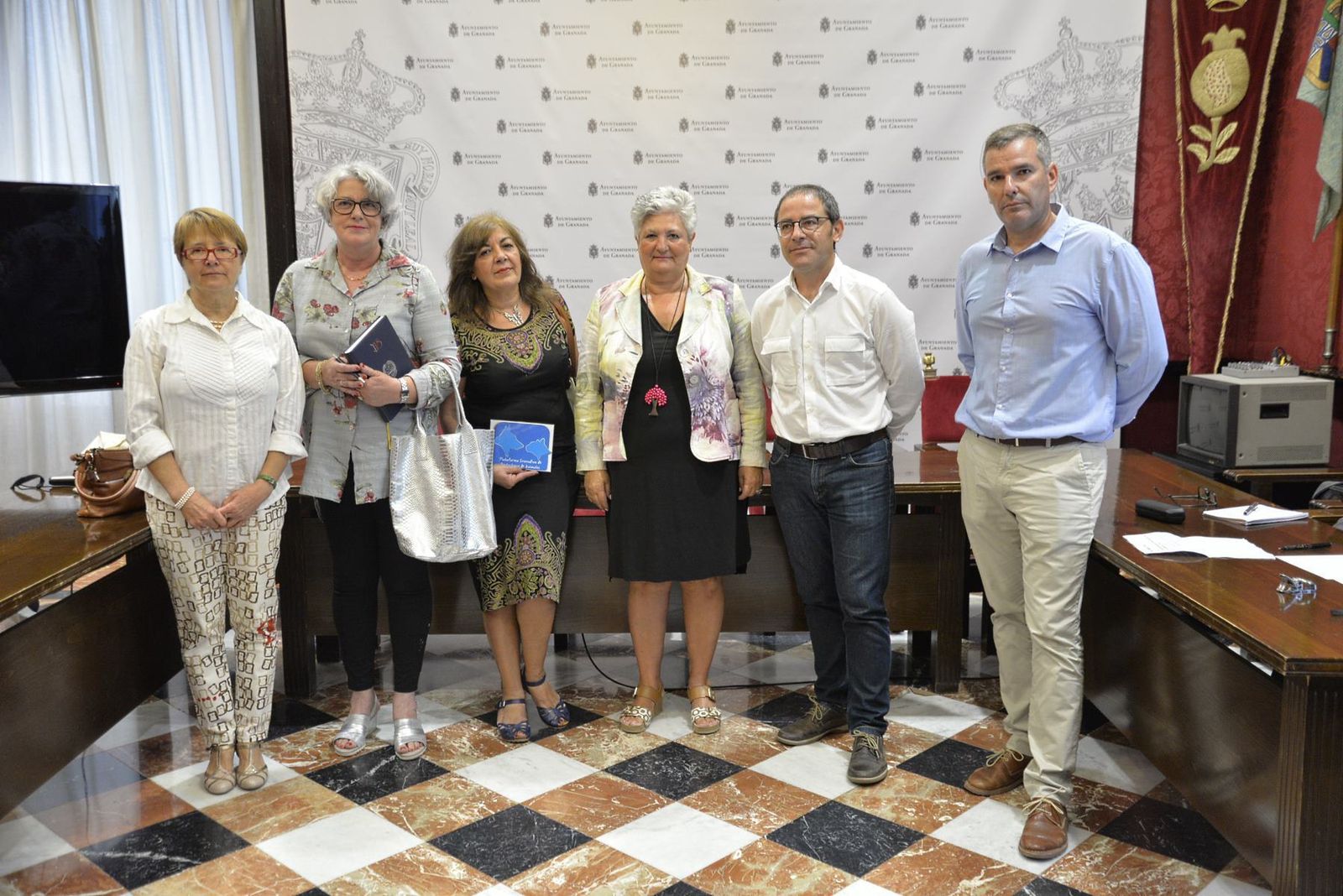 La primera feria de adopción de animales domésticos, una cita responsable en Fermasa