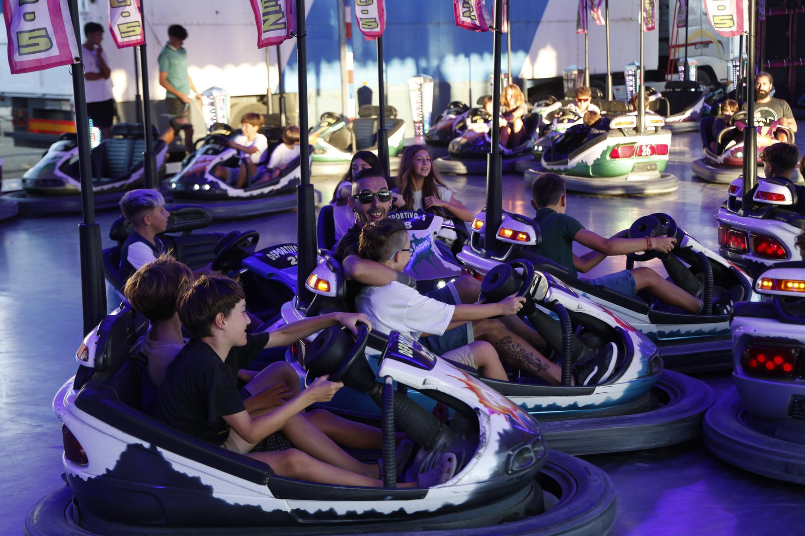 Búscate en las fotos del jueves en la Feria de Tarifa 2025