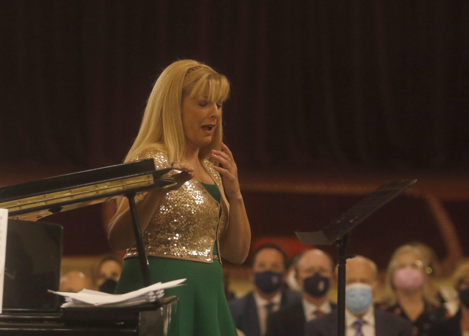 La gala lírica a beneficio de la Real Academia de Córdoba celebrada en el Círculo, en fotografías