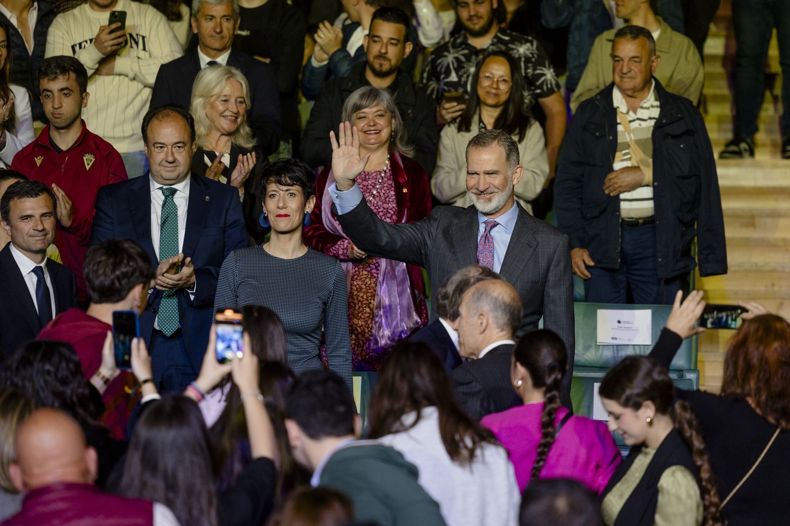 El rey Felipe VI visita Cádiz con motivo de la entrega del Premio Princesa de Girona Social 2024.