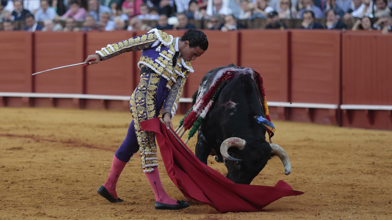 Las imágenes de la tercera de abono en La Maestranza