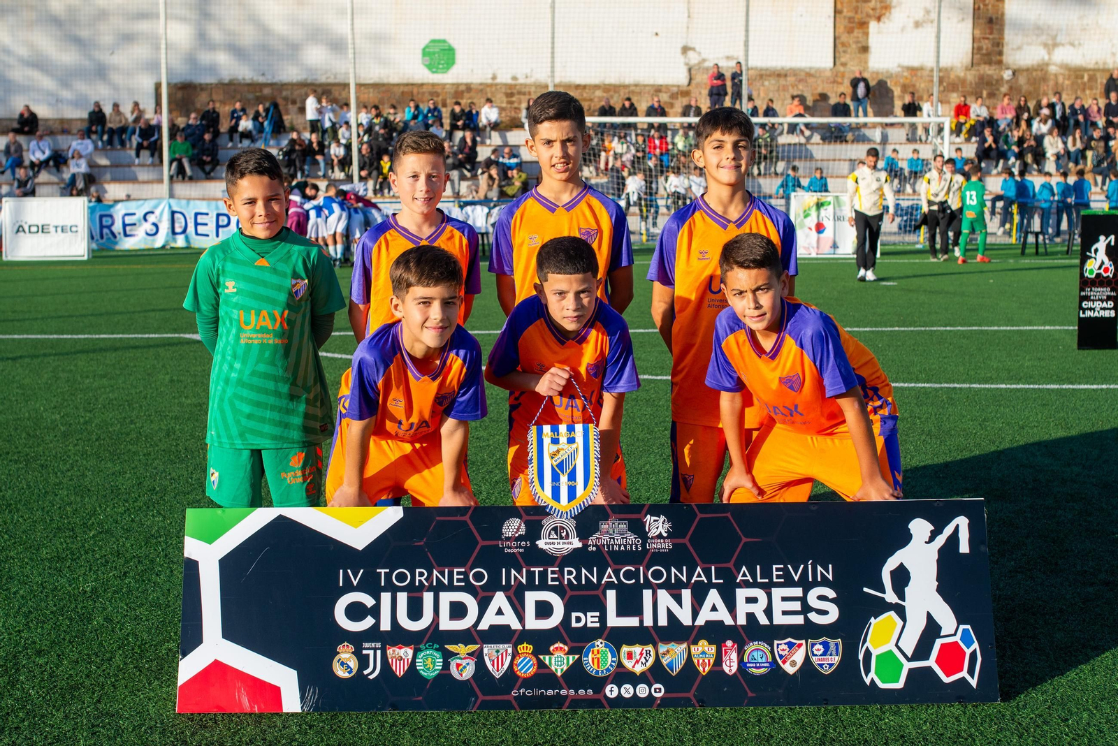 En imágenes: el RCD Espanyol, campeón del IV Torneo Internacional de Fútbol Alevín 'Ciudad de Linares'
