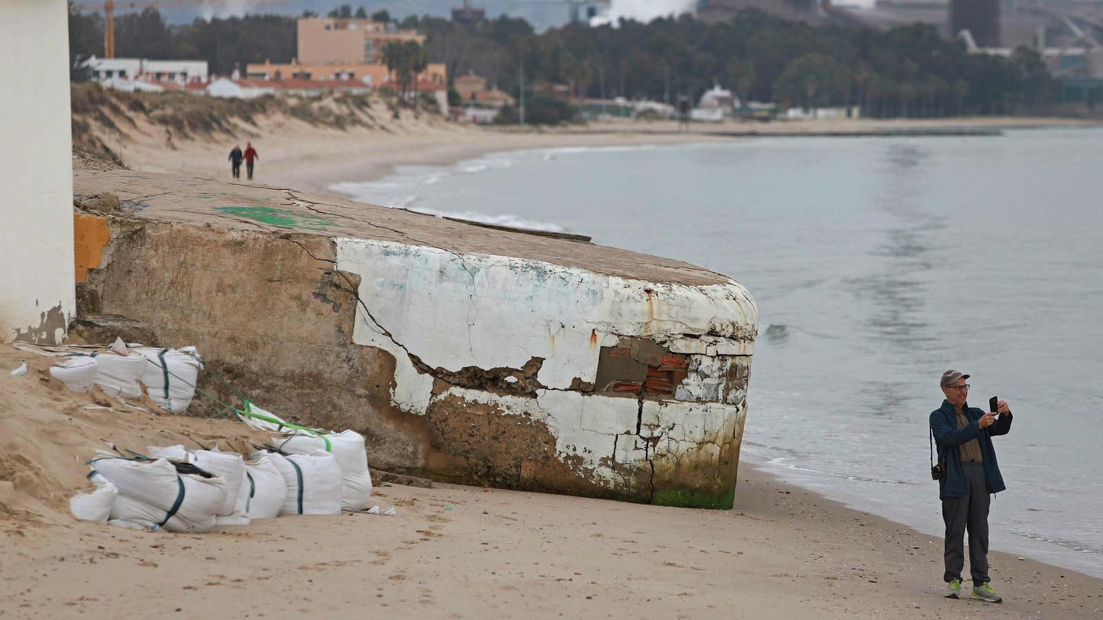 Pérdida de arena en la playa de El Rinconcillo