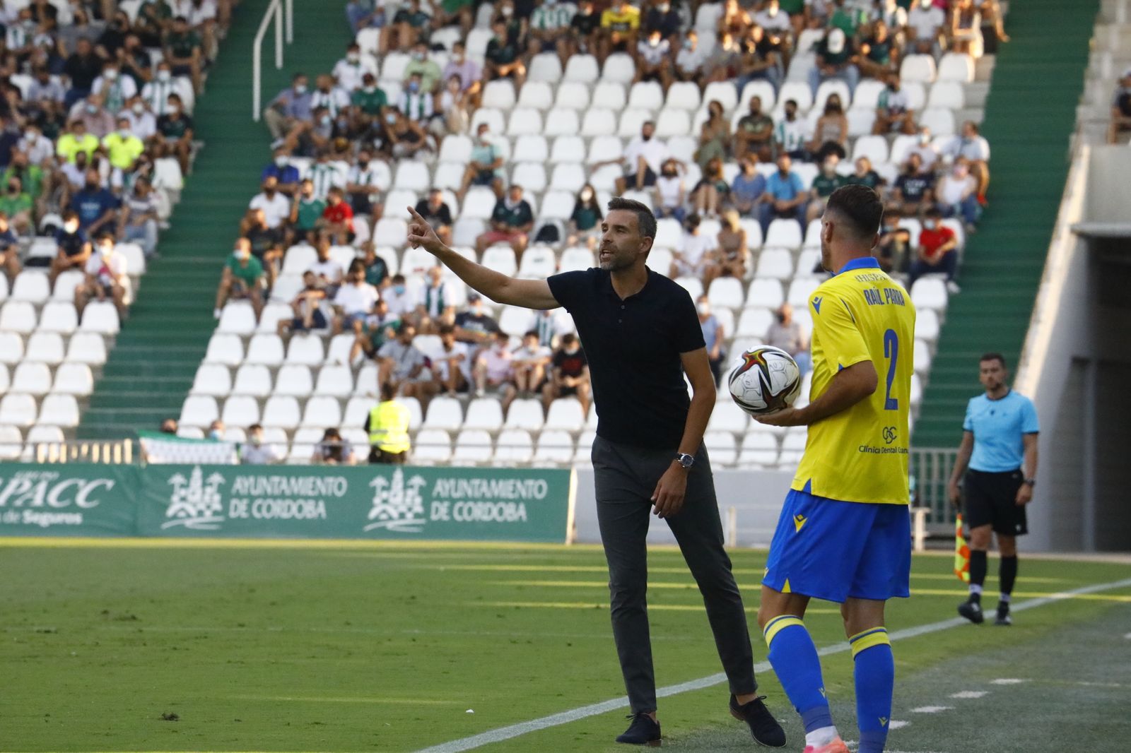 La victoria del Córdoba CF ante el Cádiz B, en imágenes