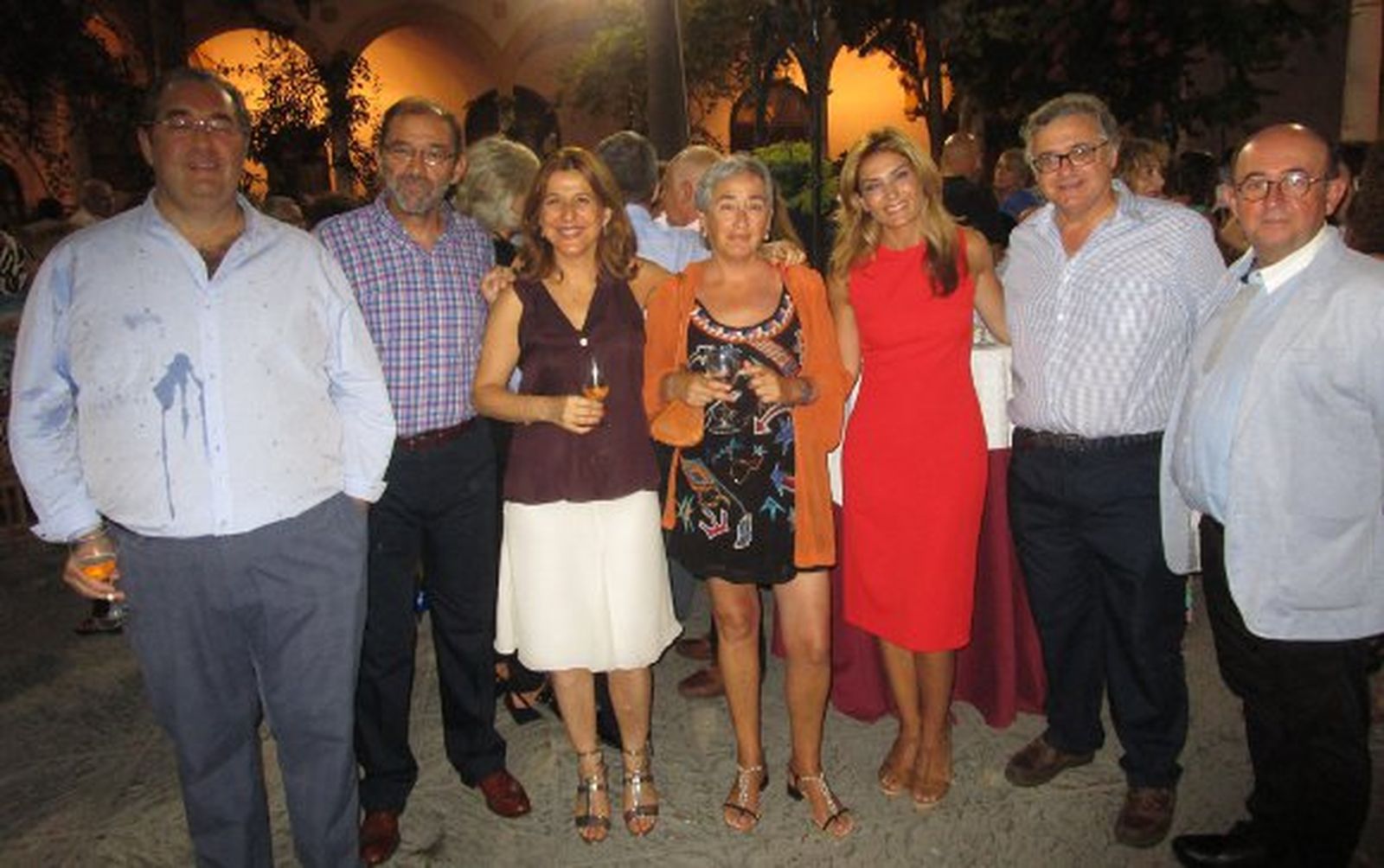 Antonio Hernández Rodicio, Fernando Santiago, Ana Romero, Carmen Morillo, Sandra Golpe y Antonio Yélamo.

Foto: Ignacio Casas de Ciria