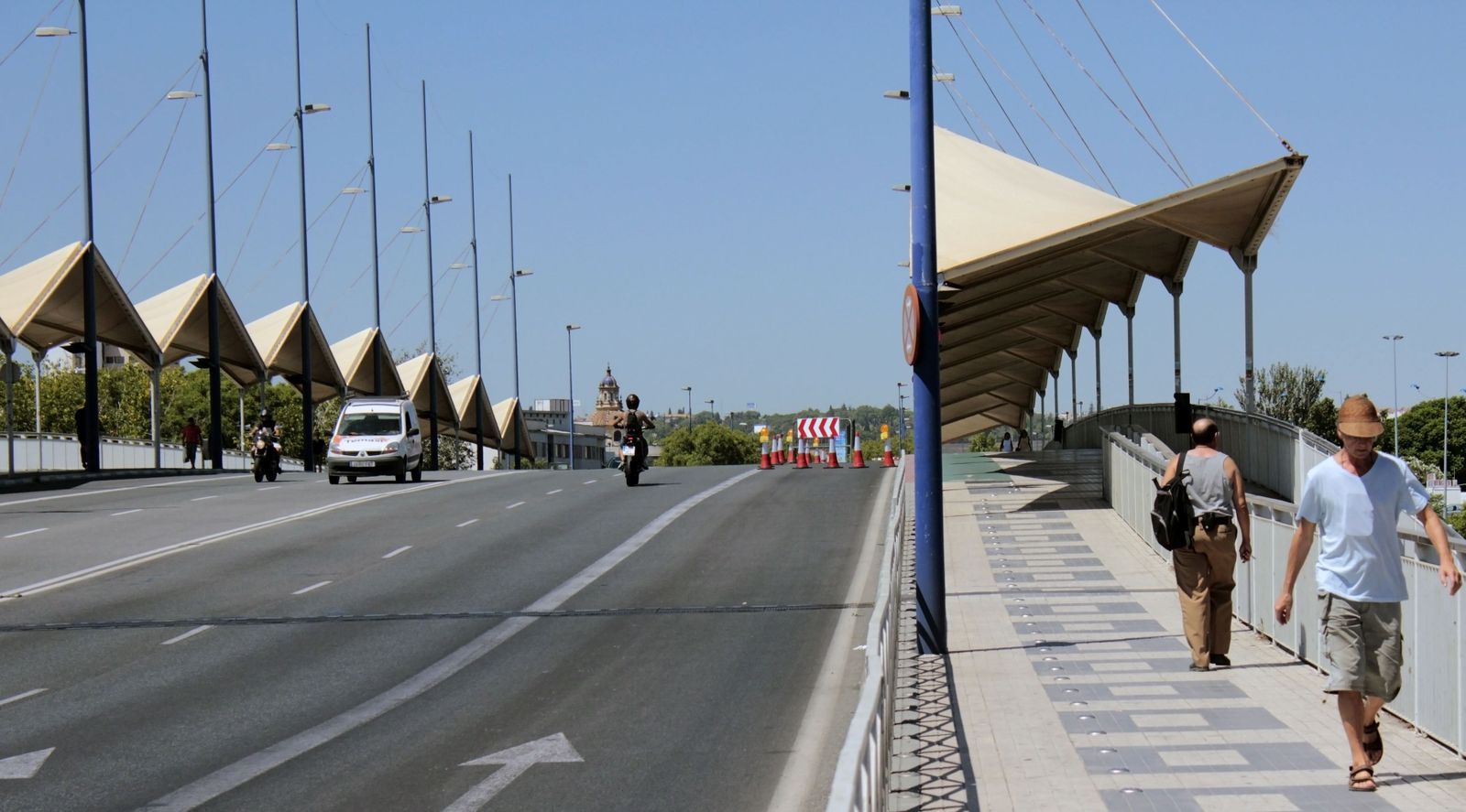 El Puente del Cachorro estará en obras después del verano.