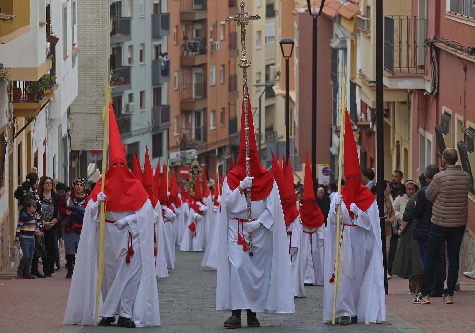 Fotos del Domingo de Ramos en Algeciras: La Borriquita y Oración en el Huerto