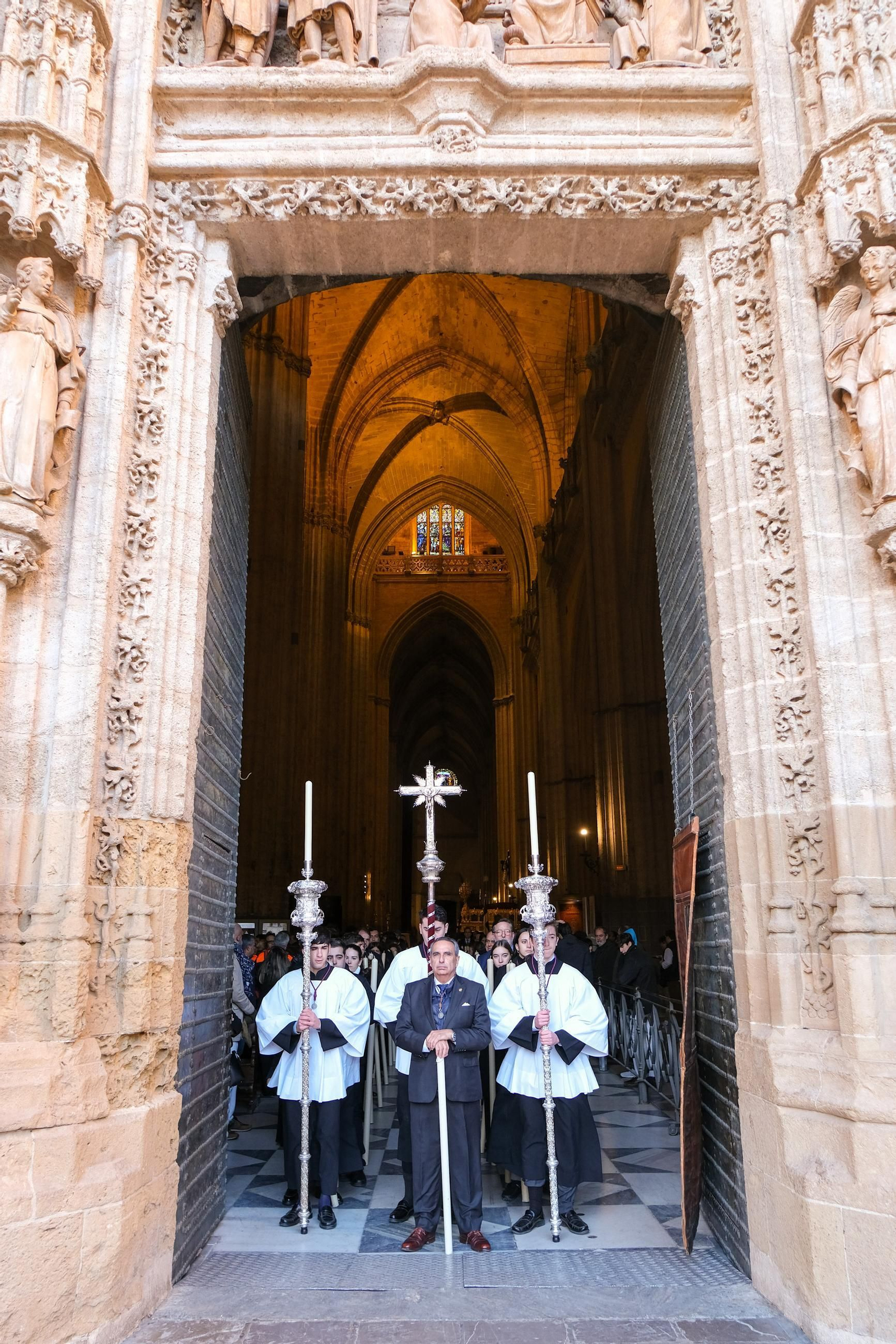 Imágenes del regreso de la Virgen del Socorro al Salvador