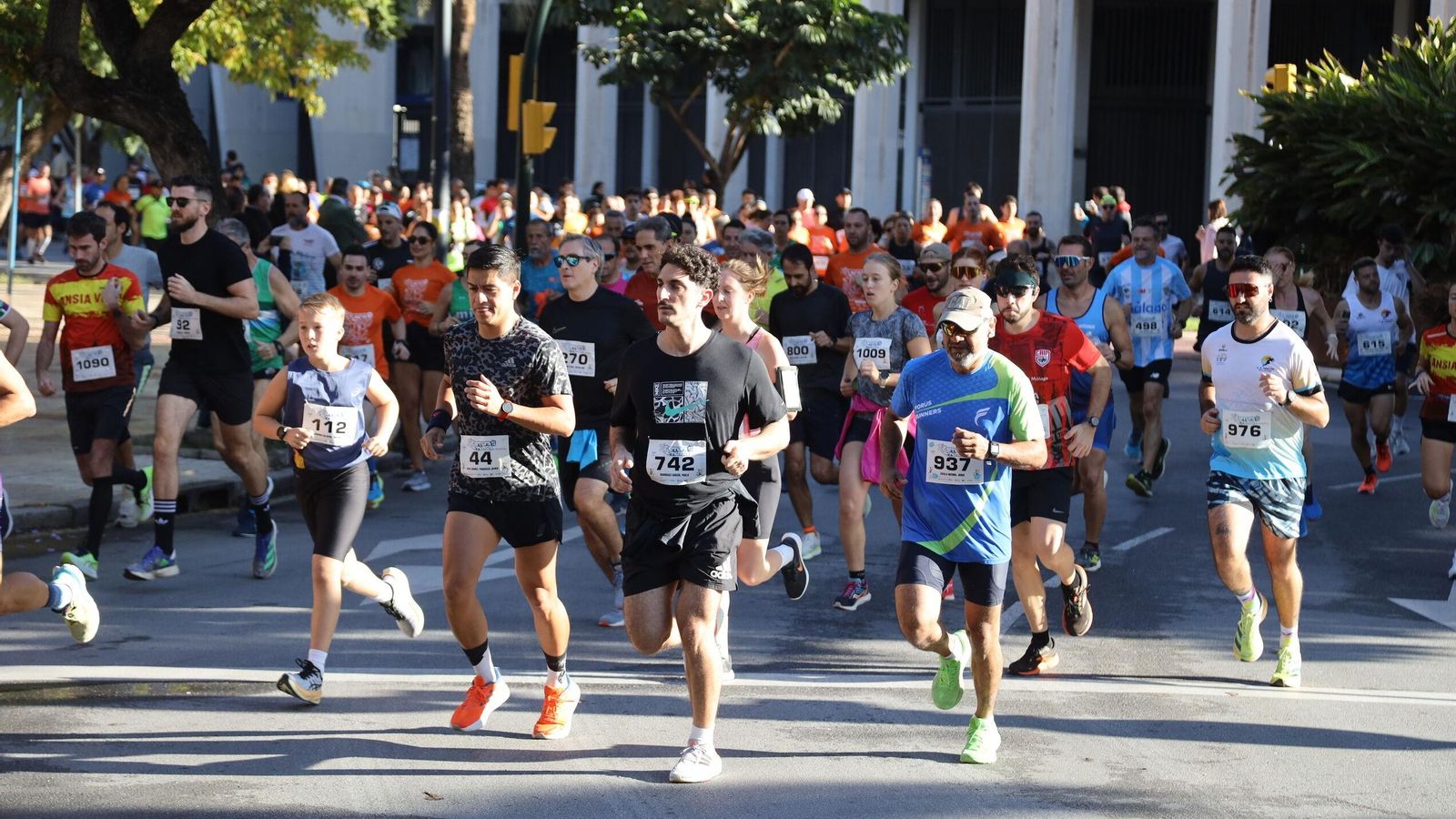 Búscate en las fotos de la Carrera de la Prensa en Málaga