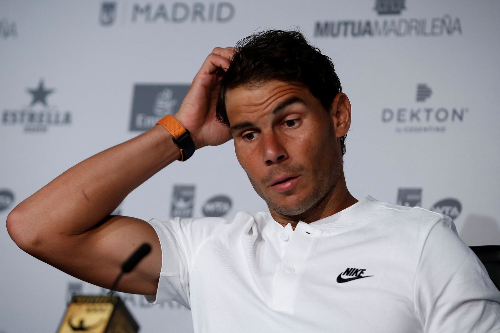 Rafael Nadal atiende a los medios antes de debutar hoy en el torneo.
