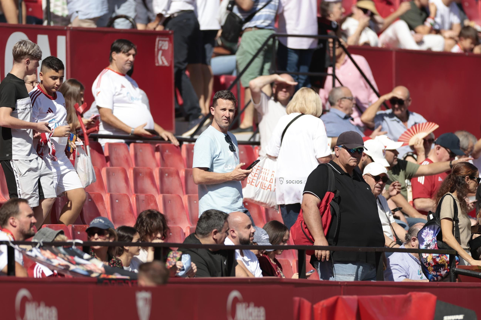 Búscate en las fotos del Sevilla FC - Mallorca