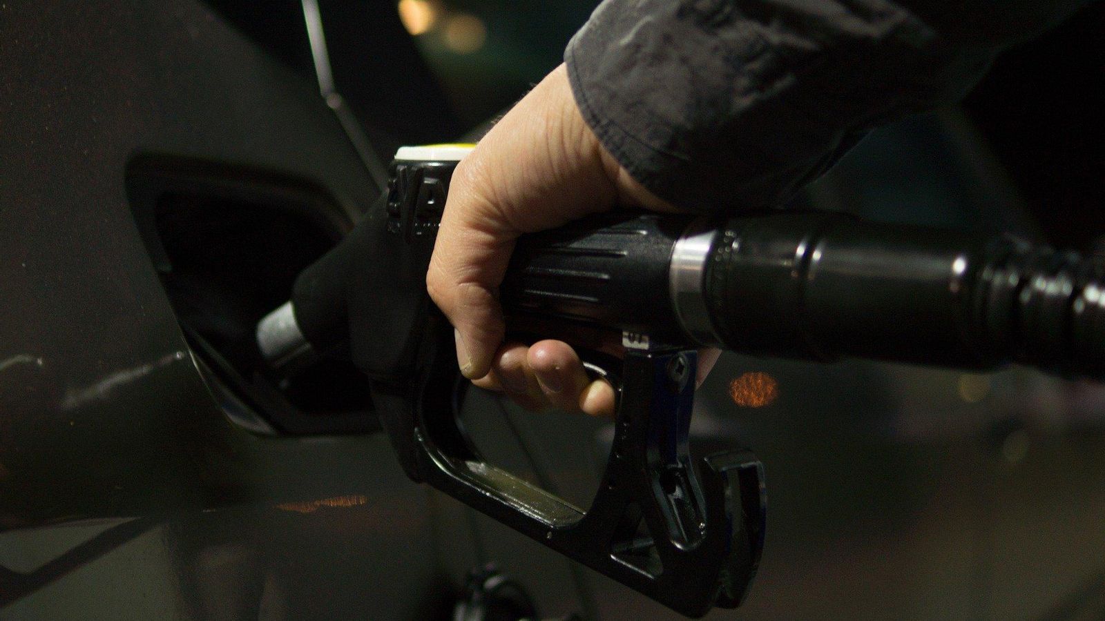 La caída de las ventas de los Diesel entre los turismos nuevos es una constante -ya pesan menos del 10 por ciento en el mercado-, pero siguen siendo los más buscados entre los compradores de VO. La caída de las ventas de los Diesel entre los turismos nuevos es una constante -ya pesan menos del 10 por ciento en el mercado-, pero siguen siendo los más buscados entre los compradores de VO.