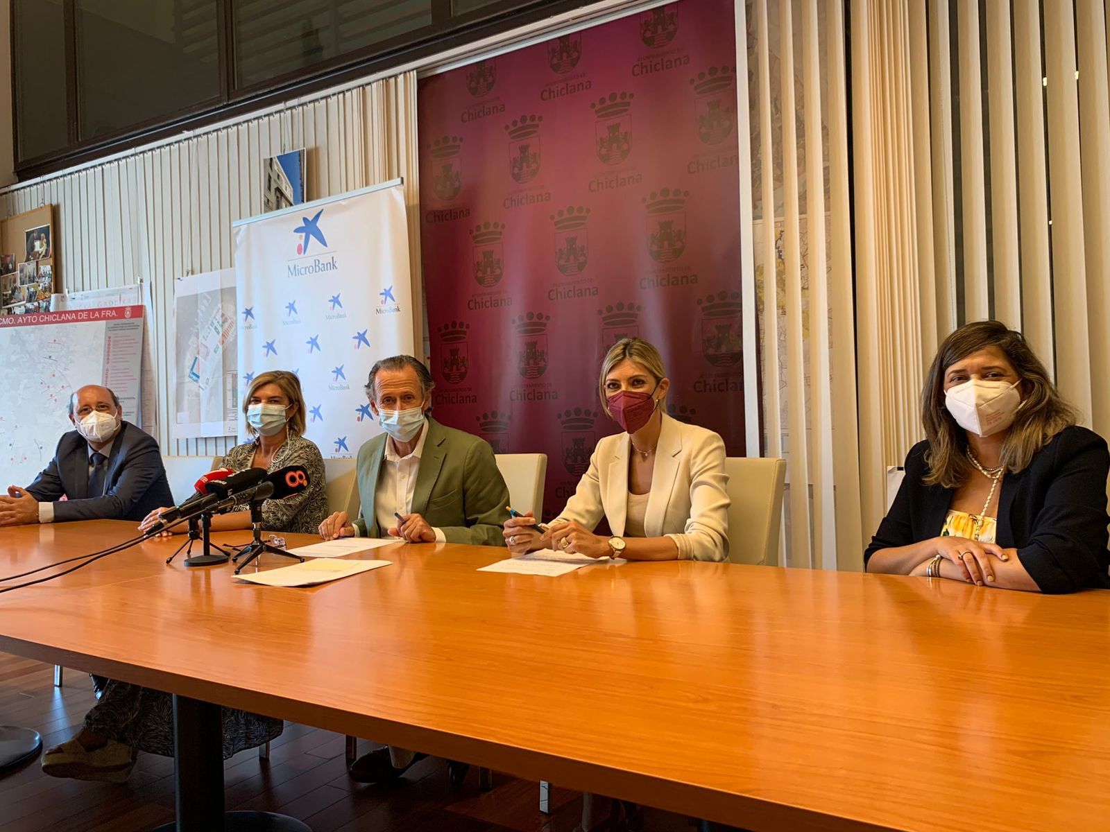 Acto de la firma del convenio celebrado este martes en Alcaldía.