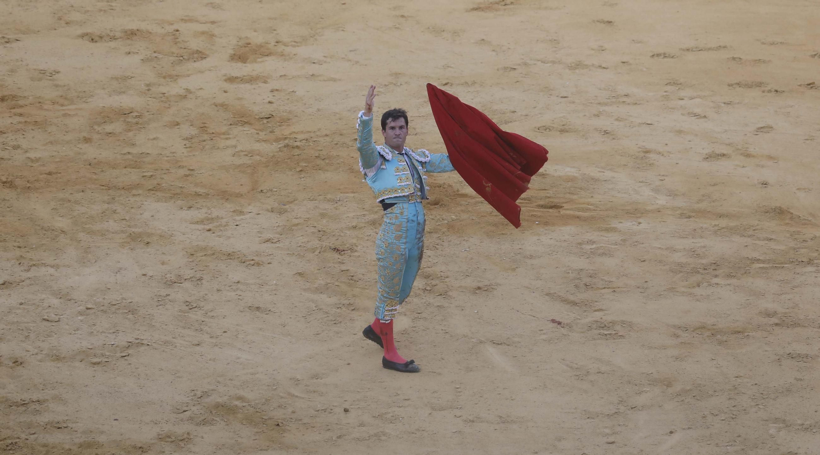 Las fotos de la corrida de toros de David Galván, Daniel Luque y Joaquín Galdós en San Roque