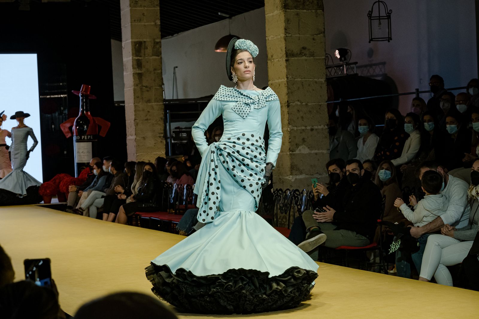 Desfile Certamen Noveles Diseñadores