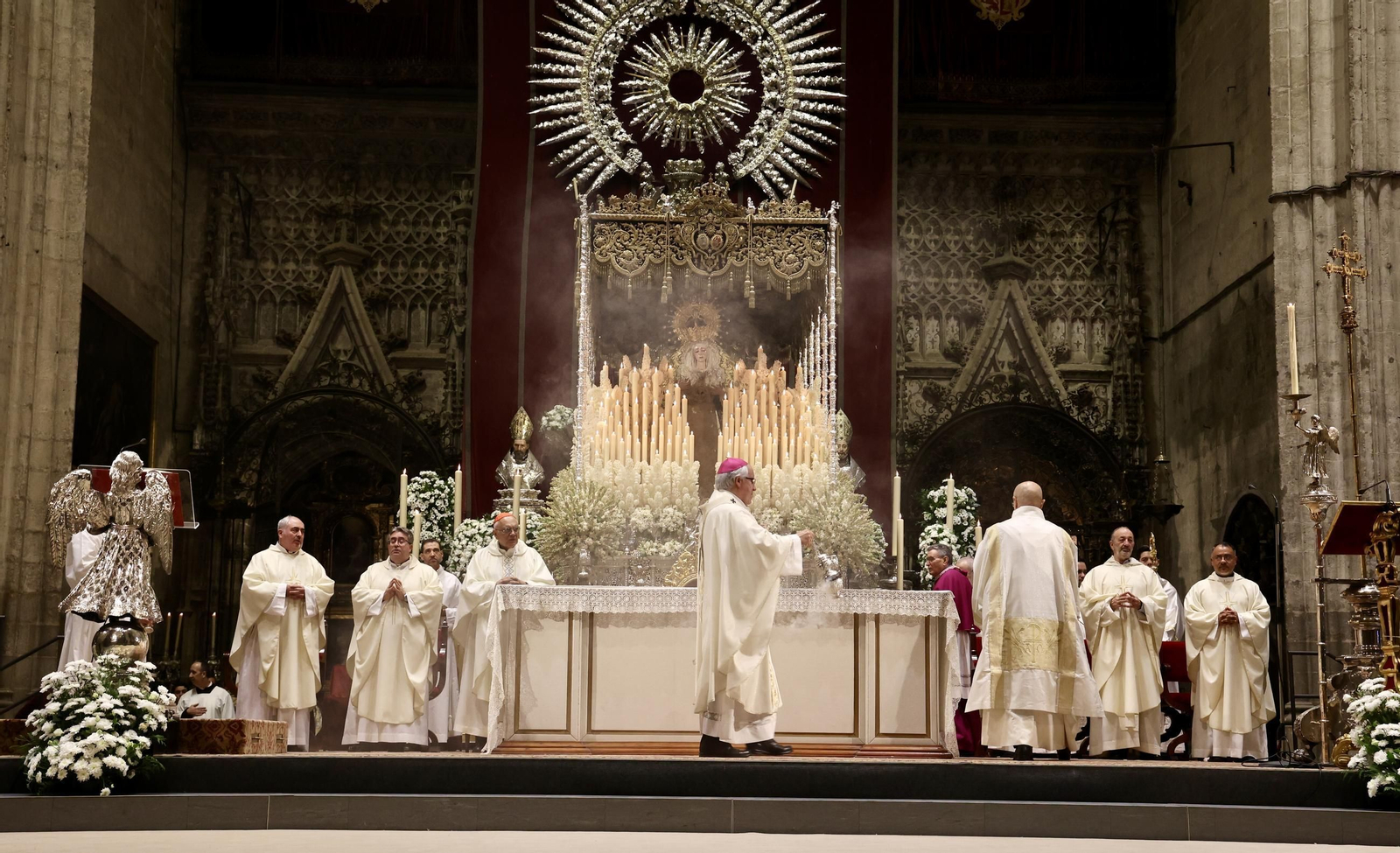 Misa en la Catedral por el 25 aniversario de la coronación de la Virgen de la Estrella