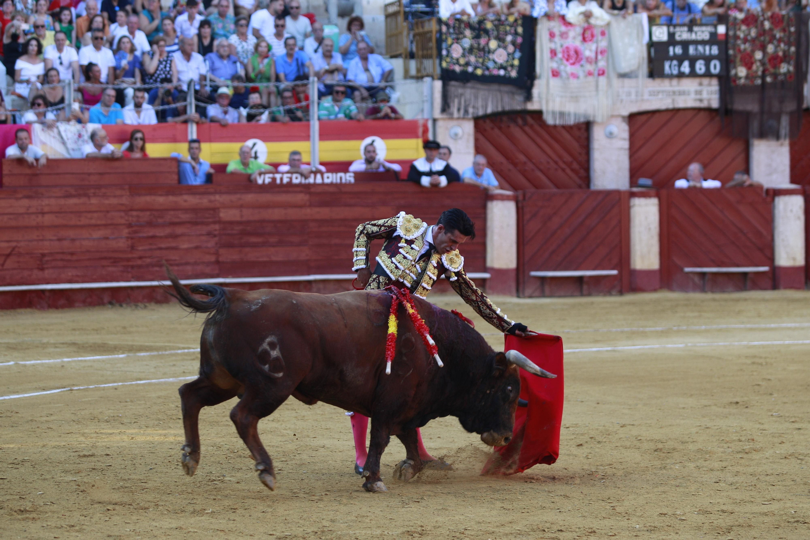 Triunfo del diestro Emilio de Justo en la Corrida de Toros de la Feria de Almería 2023
