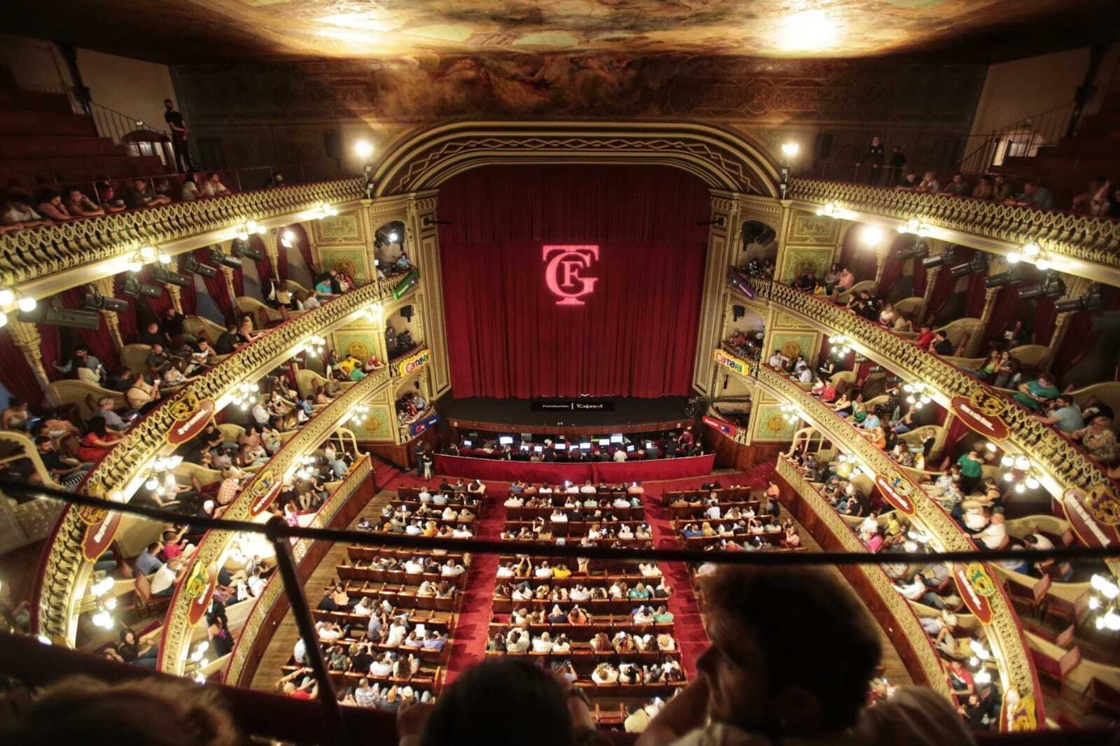 VIsta desde el gallinero del Gran Teatro Falla