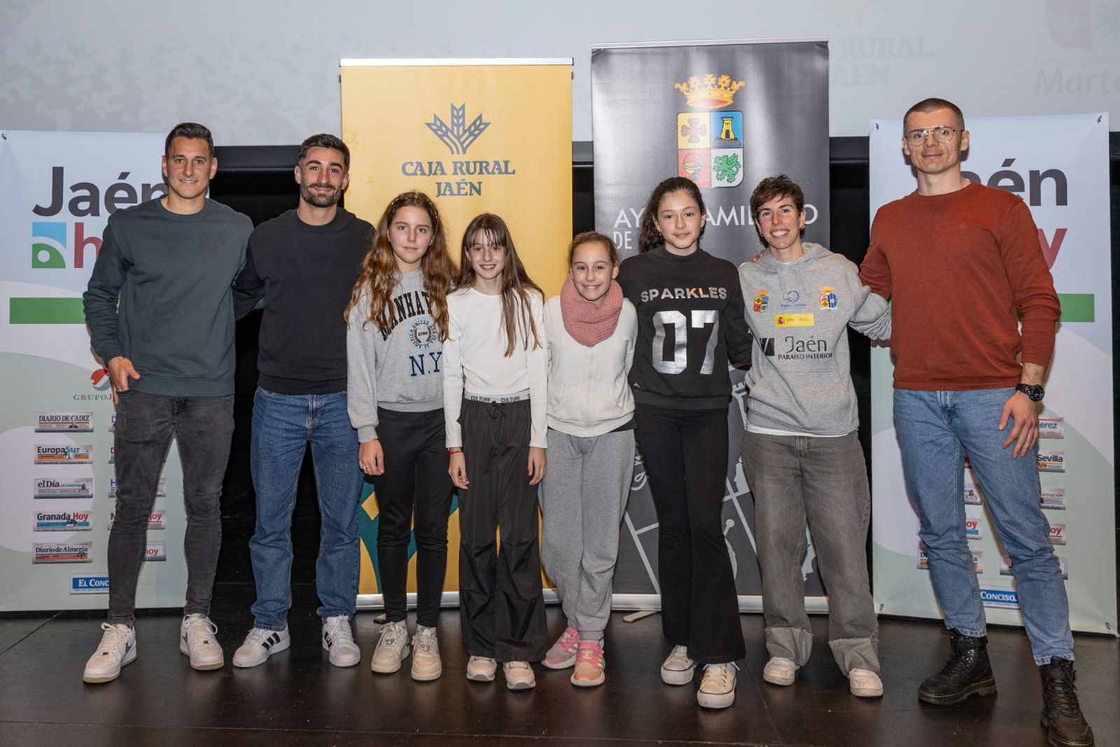 En imágenes: 'La tertulia deportiva de Jaén Hoy', espacio de diálogo entre deportistas y escolares en Martos