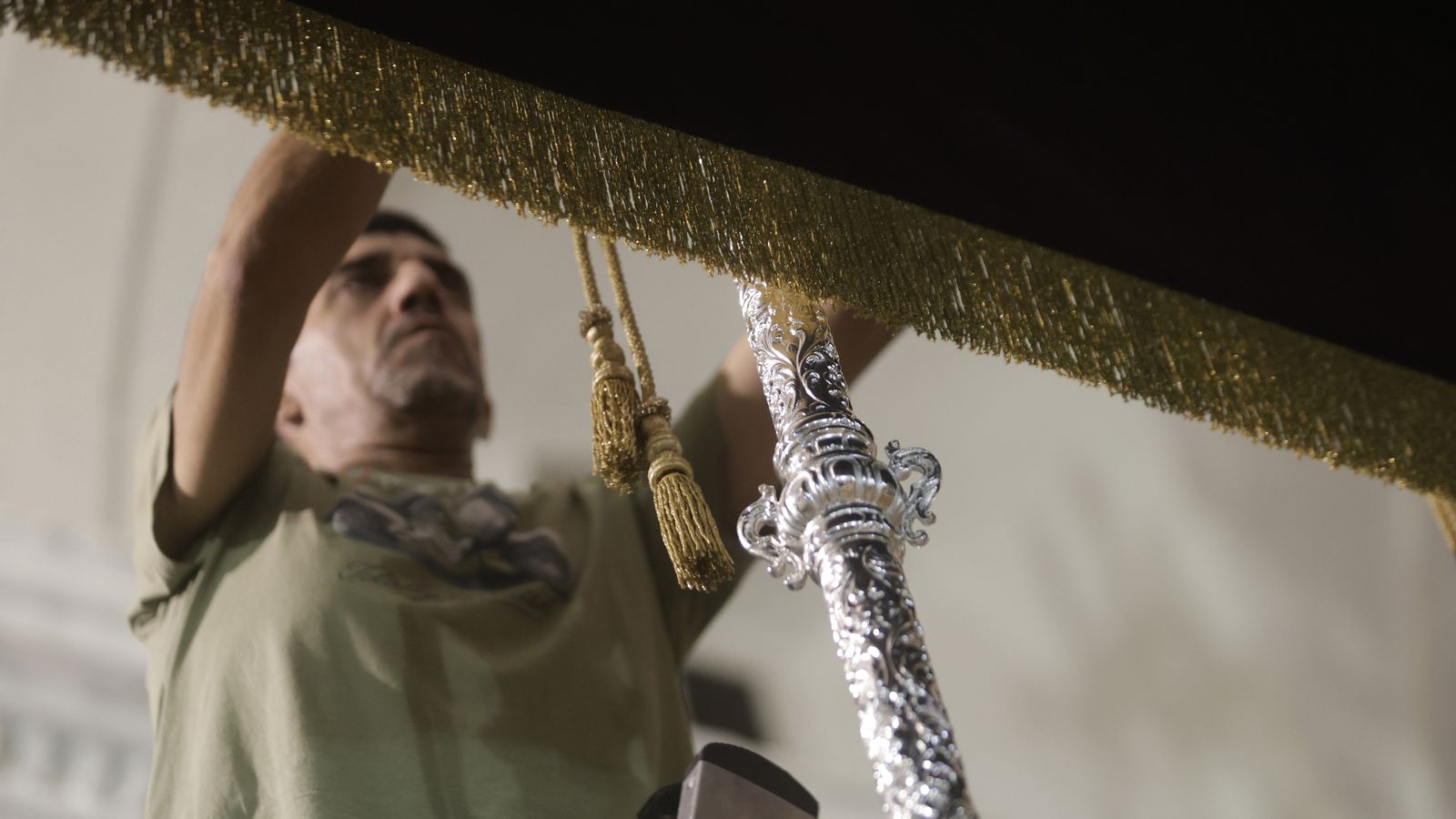 Preparativos en las iglesias de Algeciras para la Magna Mariana, en imágenes