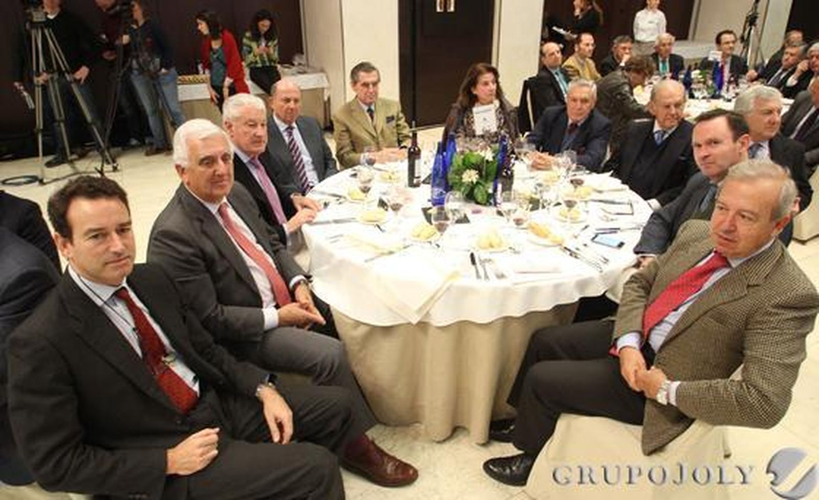 Felipe Medina, Santiago Herrero, Miguel Nuche, Salvador Loring, Fernando de Parias, Isabel León, José Ramón del Río, José Bohórquez, Carlos de Parias y Alfonso Barón. / Fotos: B. Vargas·J.C. Vázquez