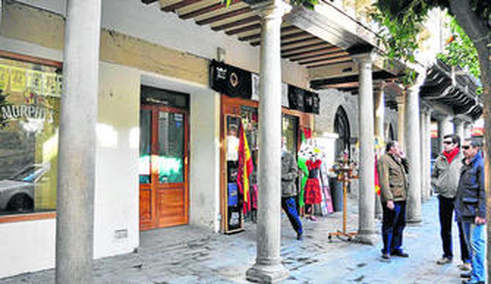 Soportales de Flaherty, donde el Bloom's day de hace diez años coincidió con el España-Irlanda del Mundial.