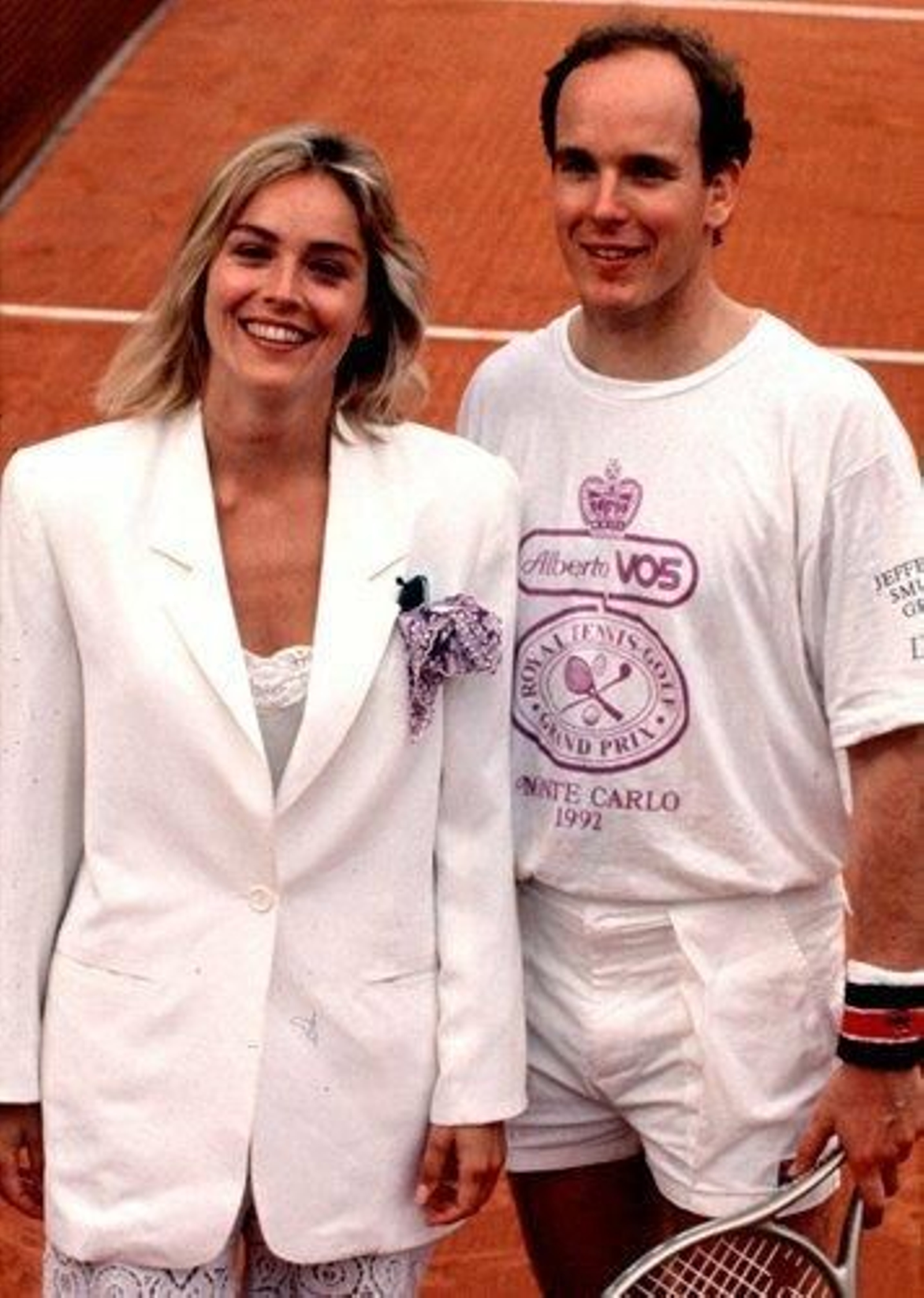 El príncipe Alberto, en los años 90, con la actriz Sharon Stone, con la que se le relacionó.