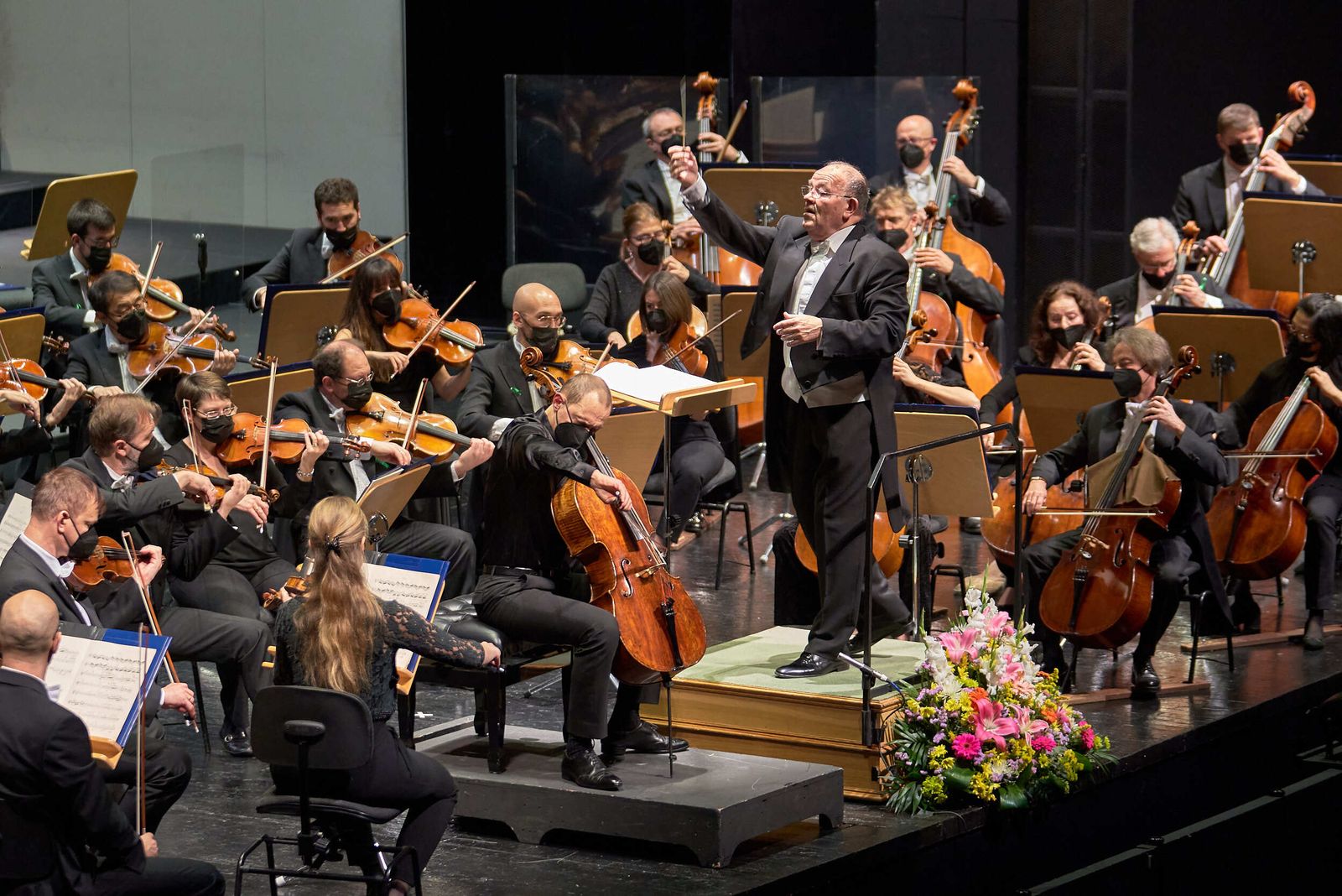 Xavier Phillips, Marc Soustrot y la ROSS.