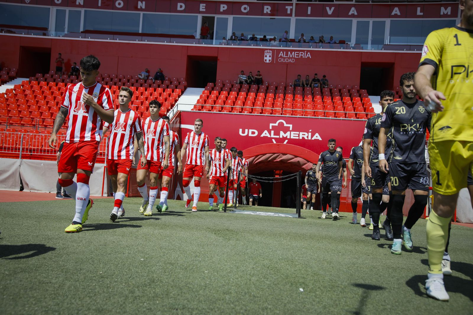 Imágenes del partido entre el Almería B y el Real Jaén
