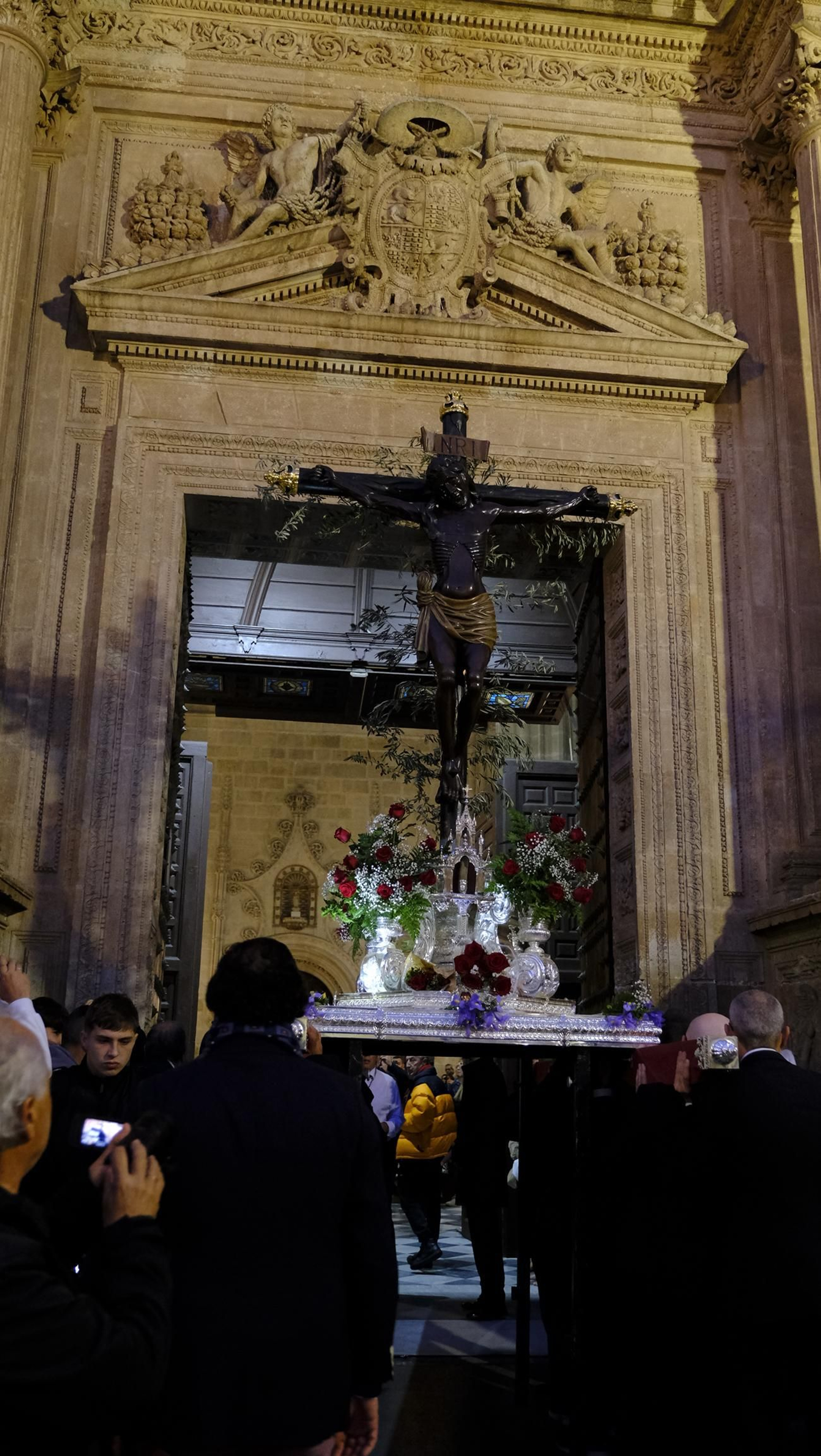 Vía Crucis del Cristo de la Escucha en la Semana Santa de Almería 2025